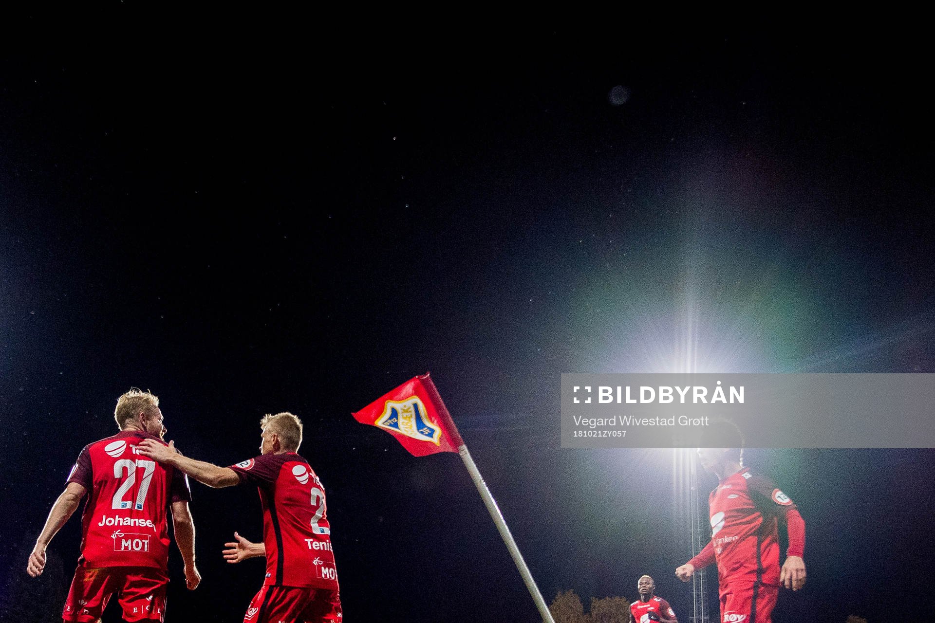 Henrik Kjelsrud Johansen of Brann celebrates with teammates