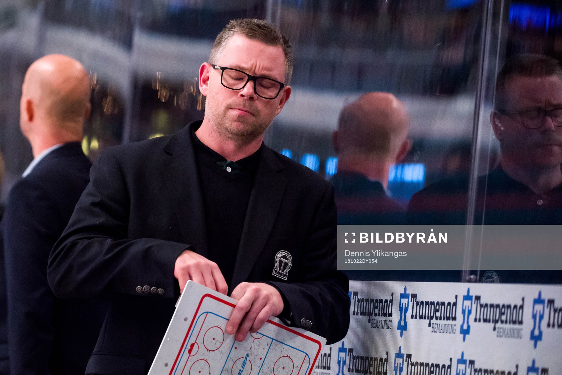 Tingsryds Tränare Richard Melkersson deppar