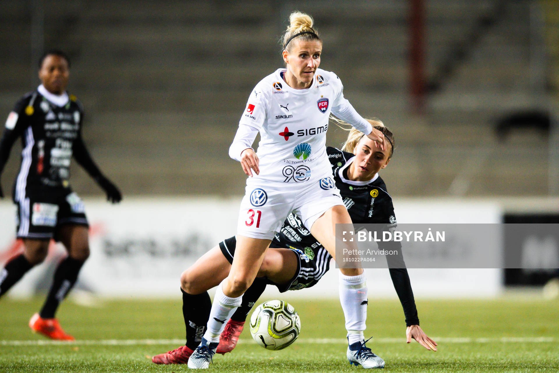 Rosengårds Anja Mittag och Piteås Julia Karlenäs