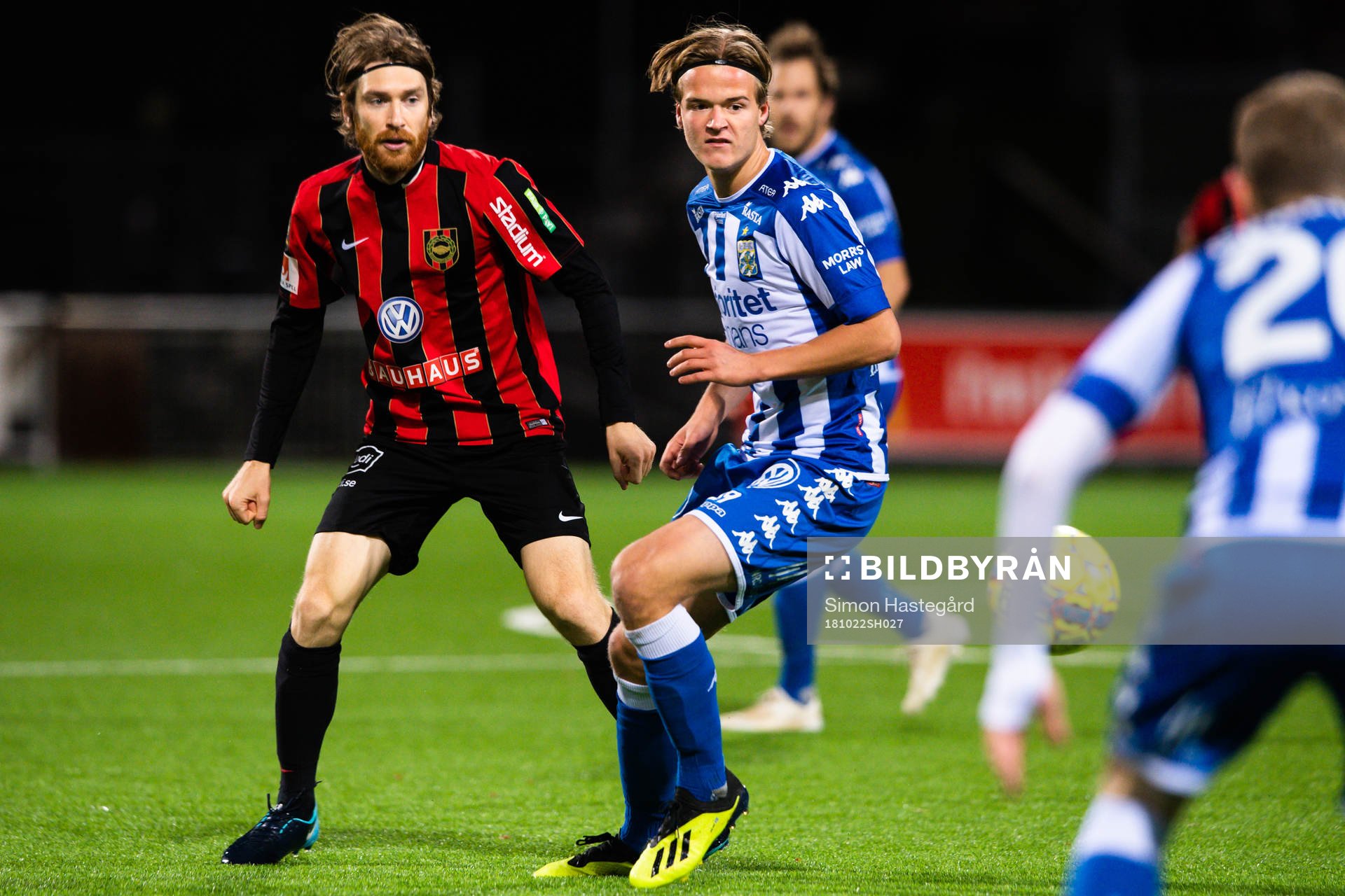 Brommapojkarnas Markus Gustafsson och IFK Göteborgs August