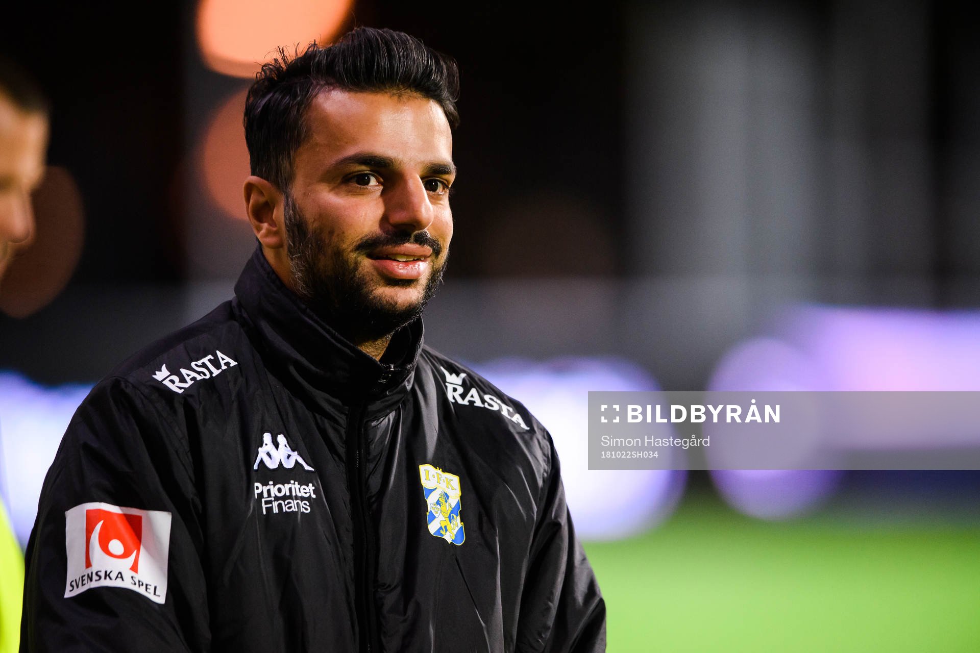 IFK Göteborgs tränare Poya Asbaghi före en