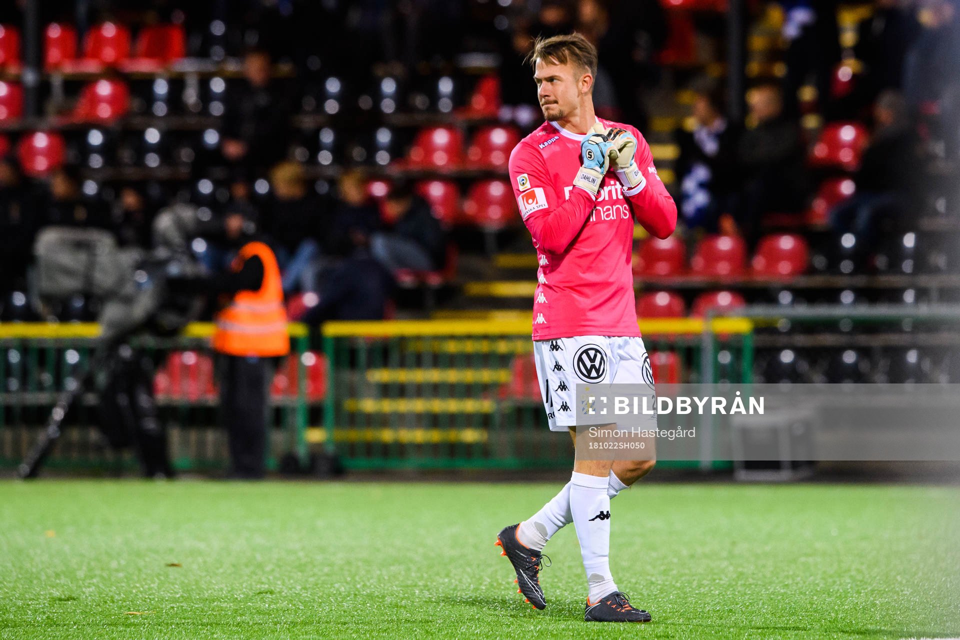 IFK Göteborgs målvakt Erik Dahlin deppar
