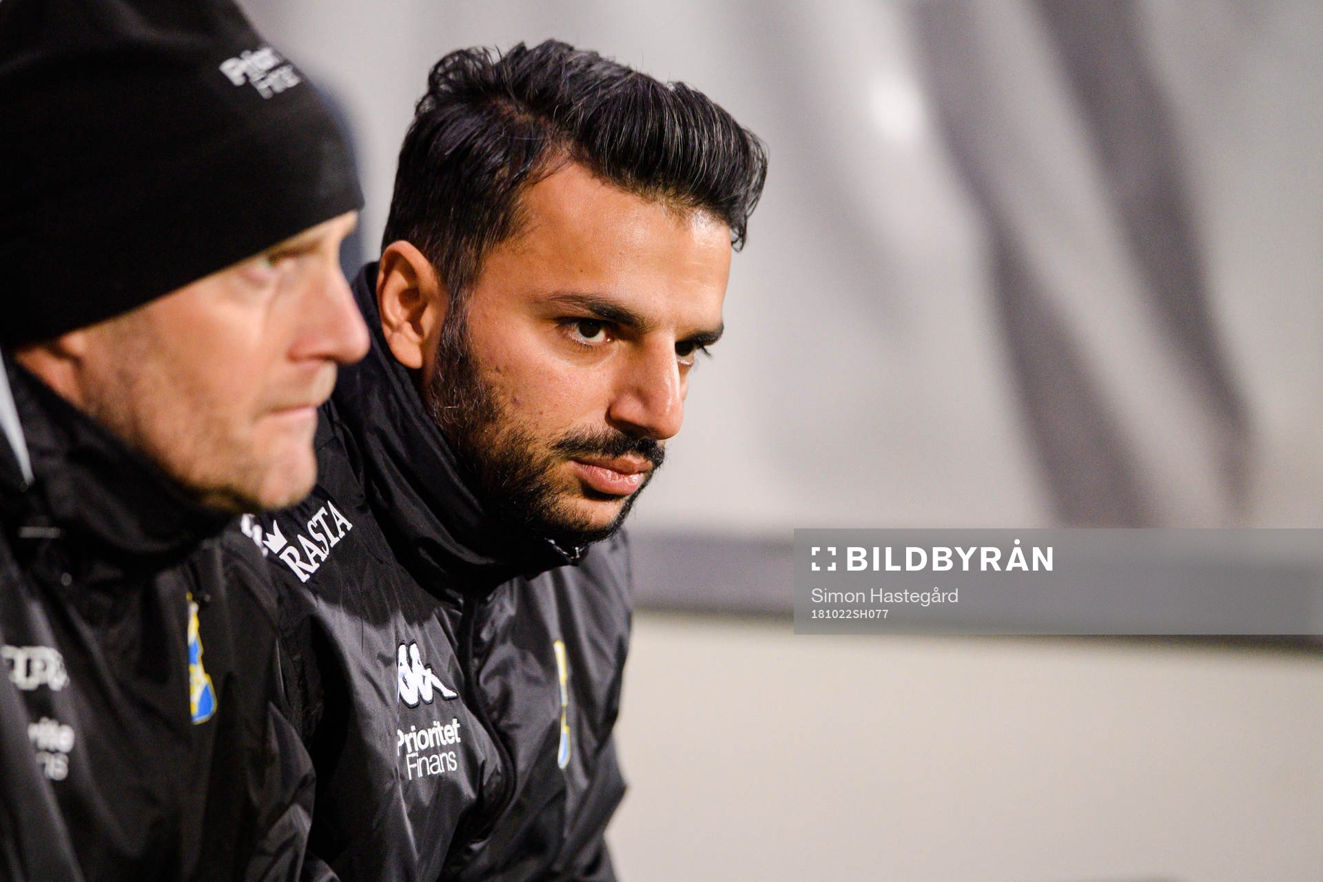 IFK Göteborgs tränare Poya Asbaghi före en