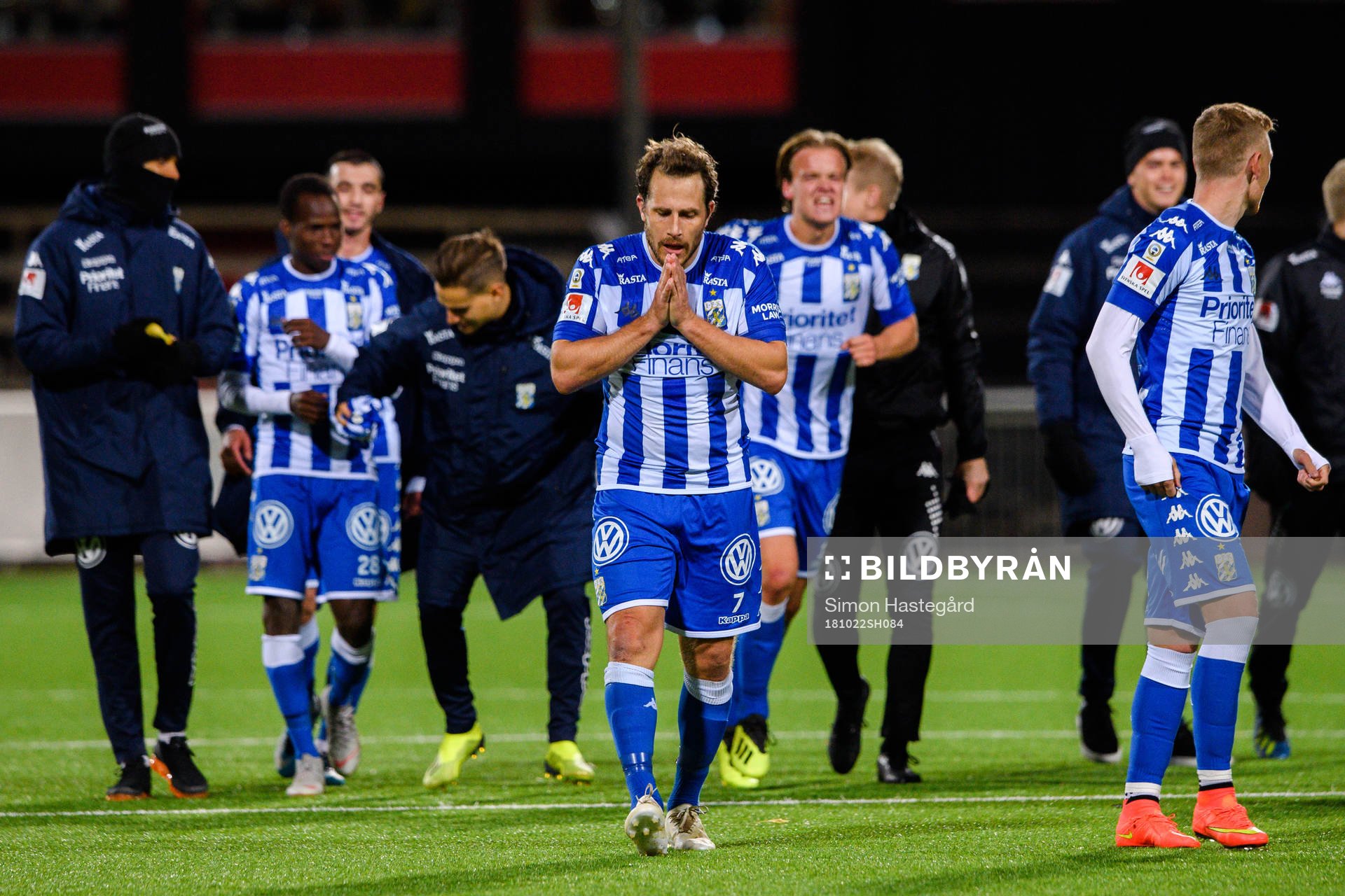 IFK Göteborgs Tobias Hysén jublar efter en fotbollmatchen i Allsvenskan mellan Brommapojkarna och IFK Göteborg den 22 oktober 2018 i Stockholm.
