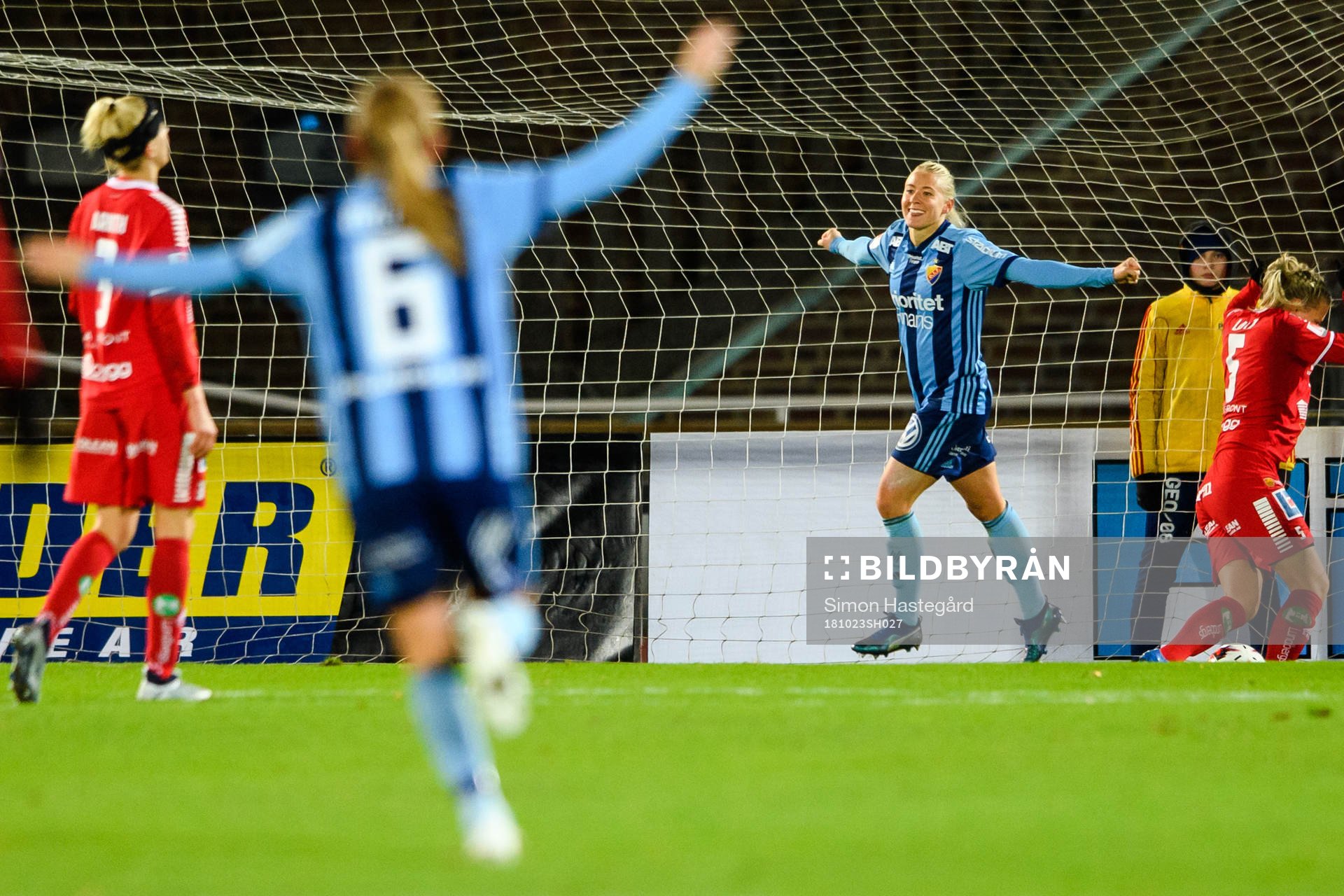 Djurgårdens Julia Spetsmark  jublar