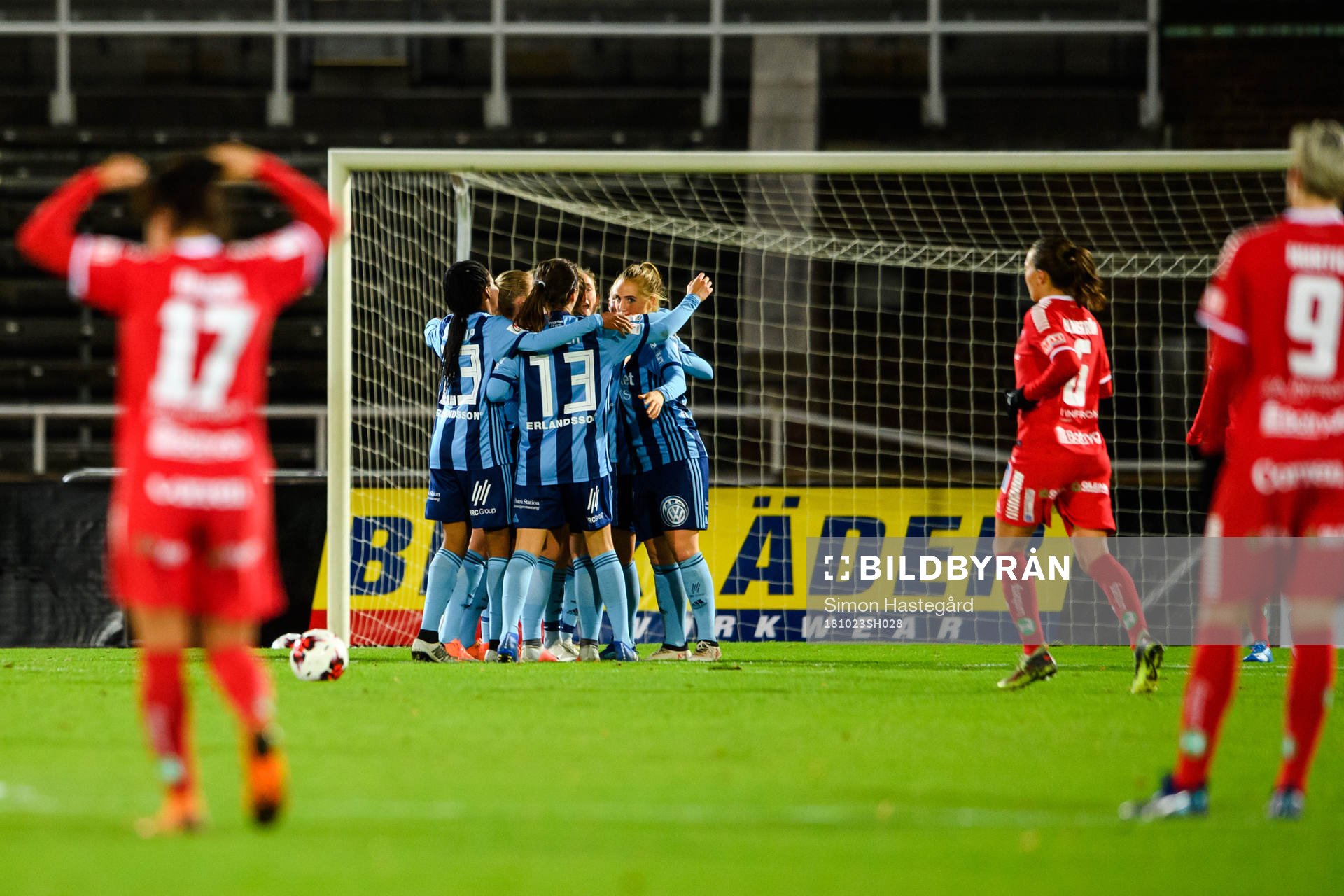Djurgårdens spelare  jublar