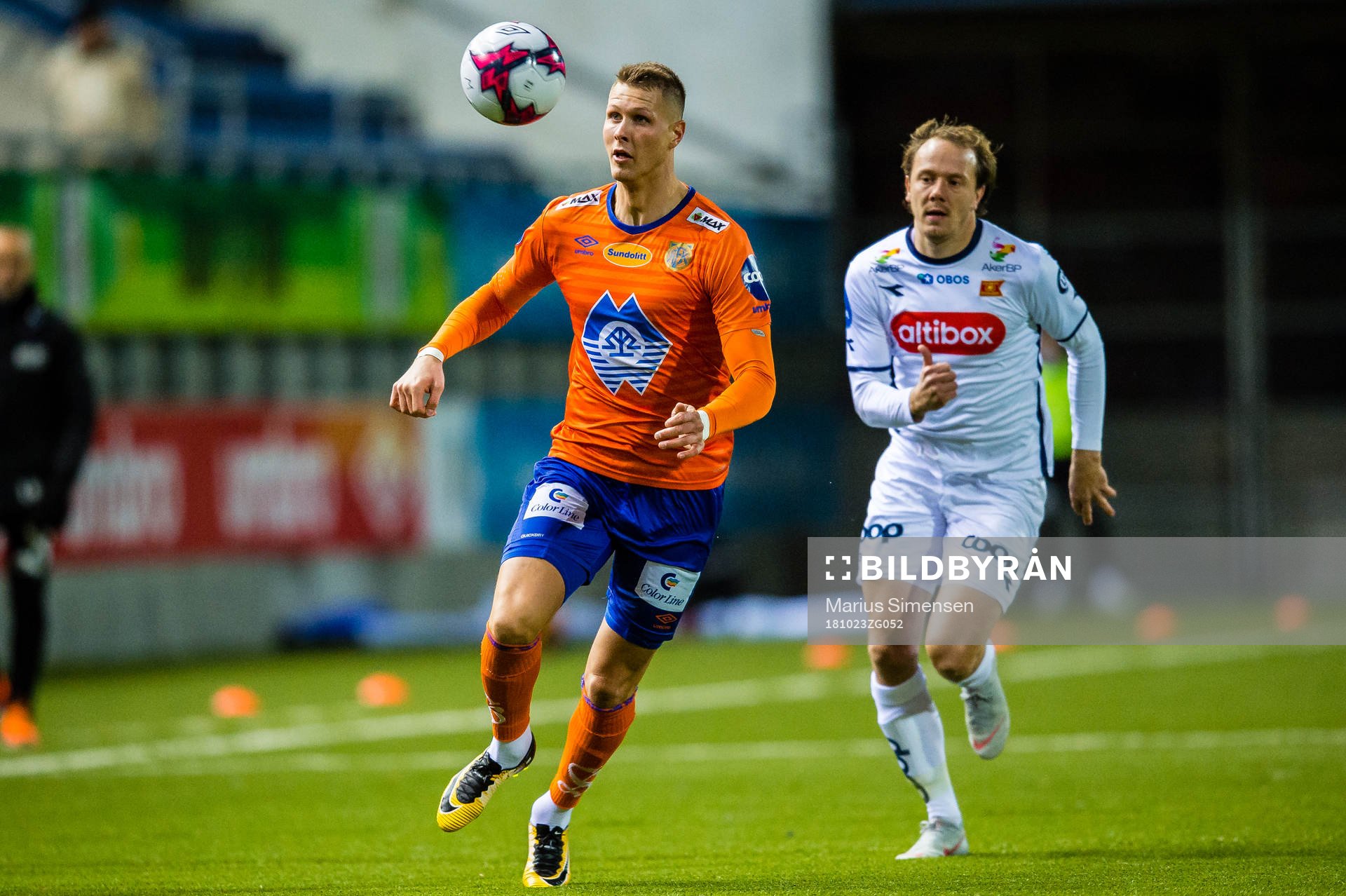 Holmbert Aron Briem Fridjonsson of Aalesund and Rolf Daniel