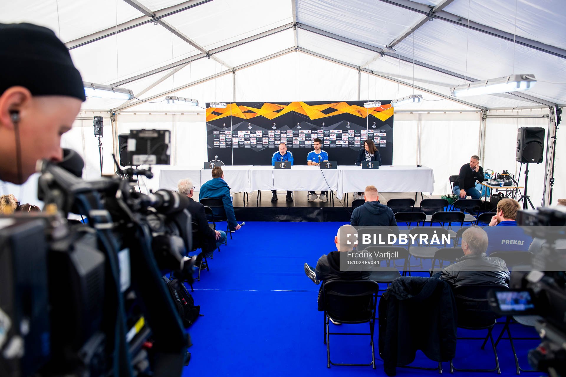 Geir Bakke, head coach of Sarpsborg 08, and Joachim Thomassen of Sarpsborg 08 during a press conference ahead of the Europa league match between Sarpsborg 08 and Malmö FF on October 24, 2018 in Sarpsborg.