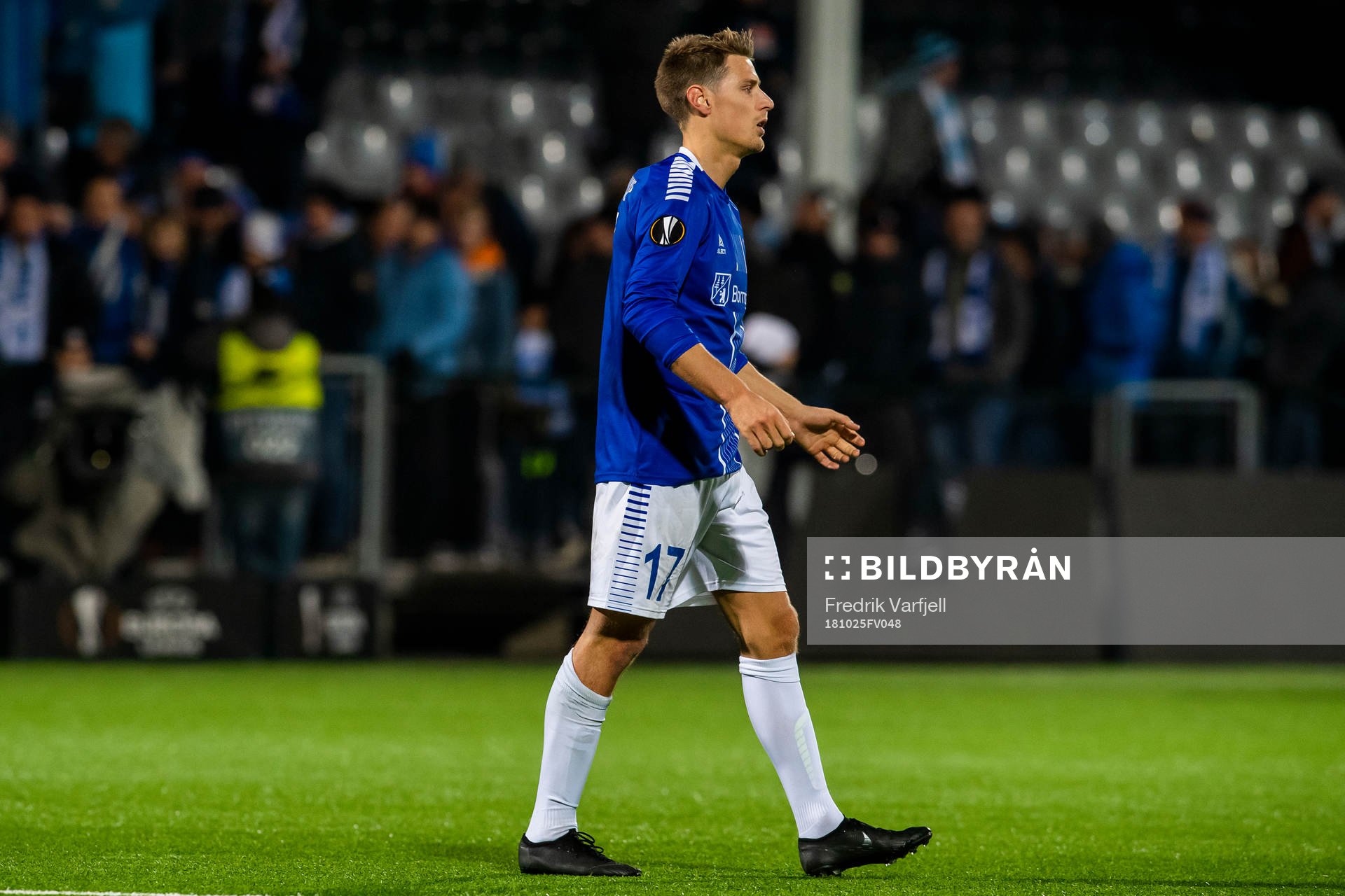 Kristoffer Zachariassen of Sarpsborg 08 looks dejected