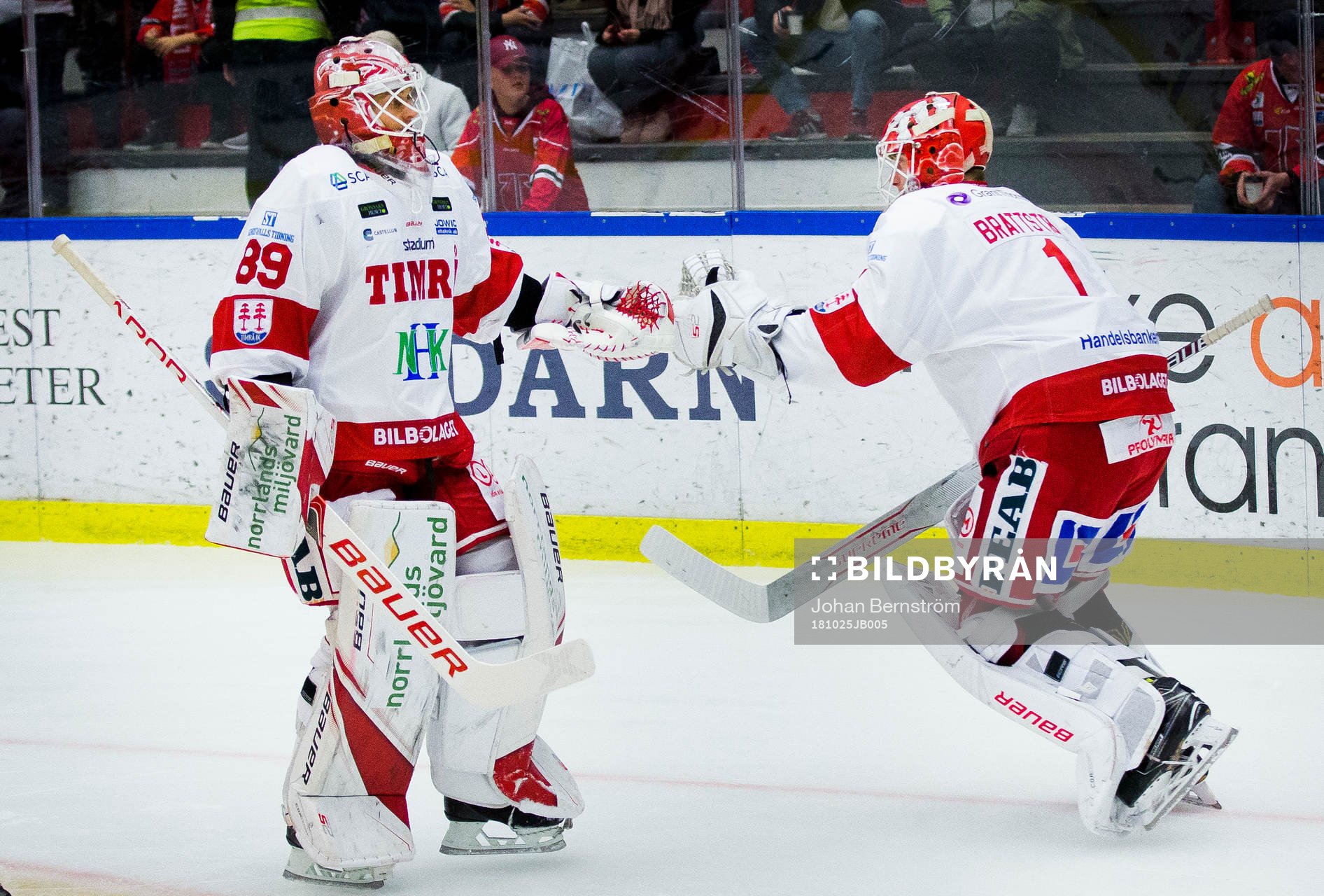 Timrås målvakt Niklas Svedberg och målvakt Victor