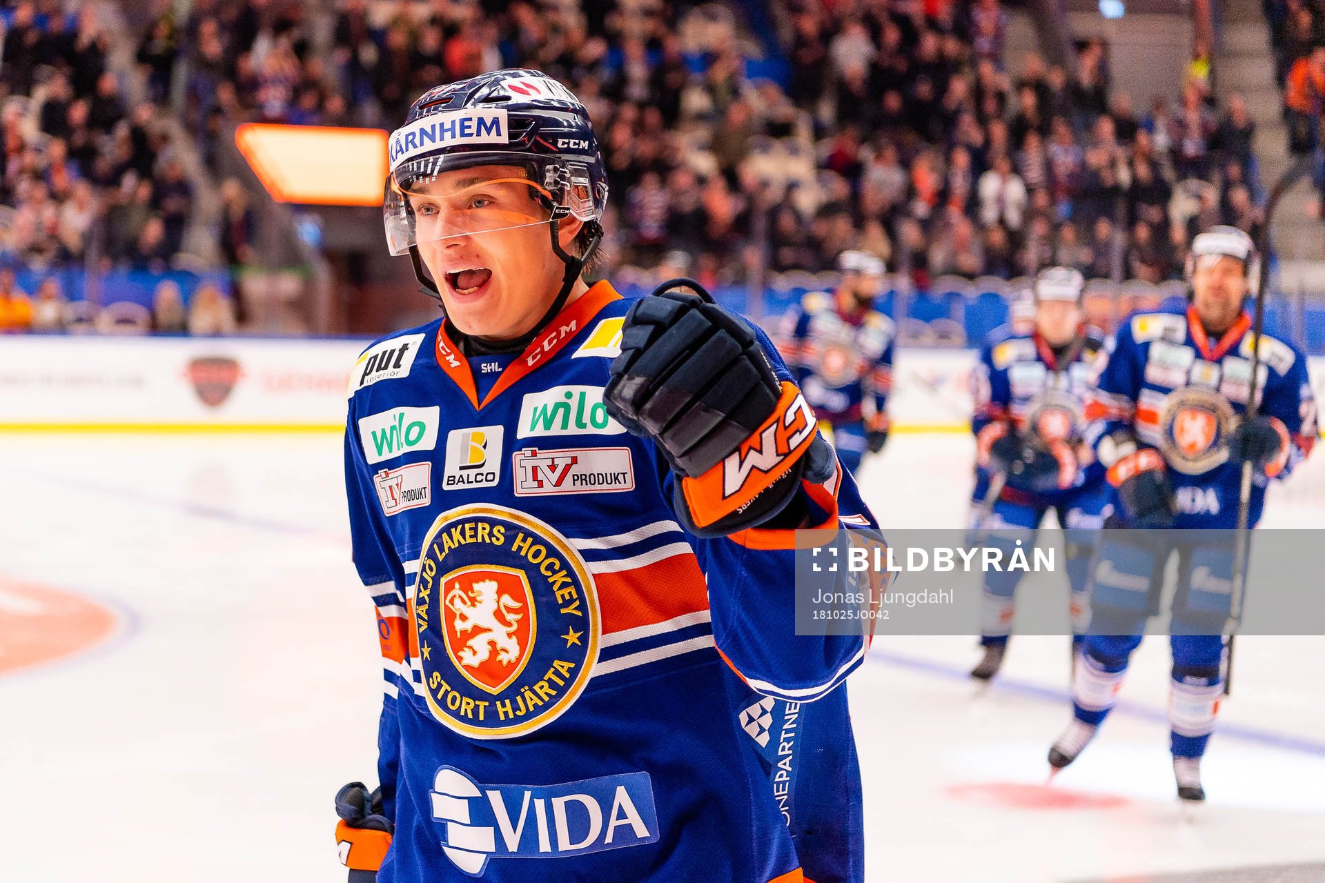 Växjös Pontus Holmberg jublar