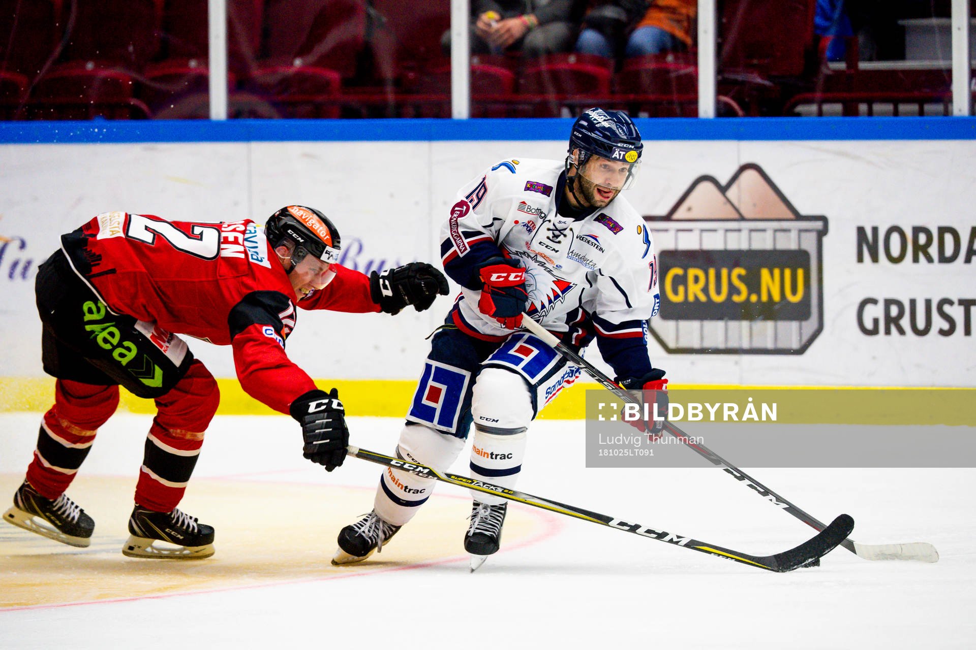 Malmö Redhawks Matias Lassen och Linköpings Joe Whitney