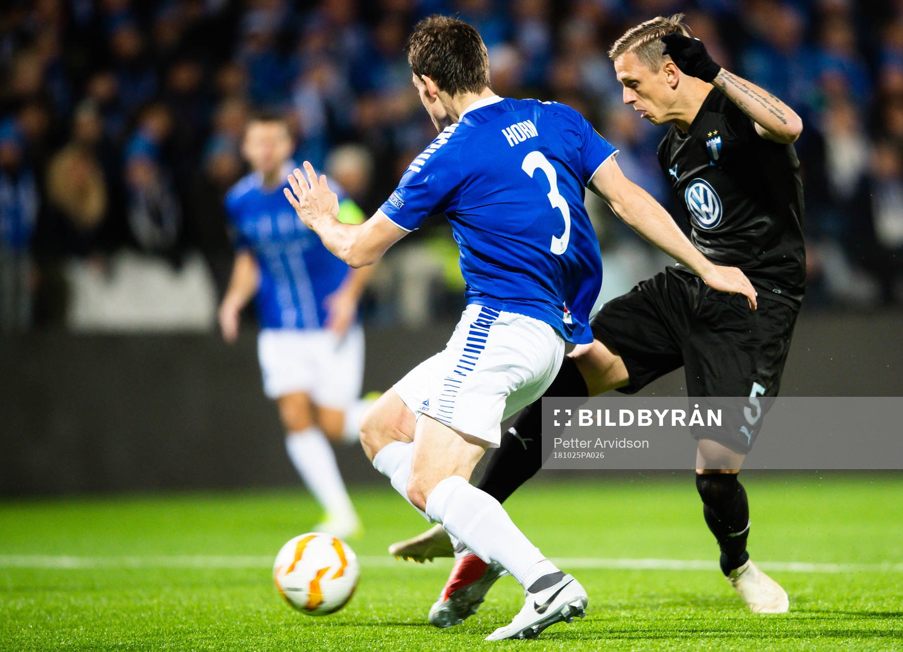 Jörgen Horn of Sarpsborg 08 and Sören Rieks of Malmö FF