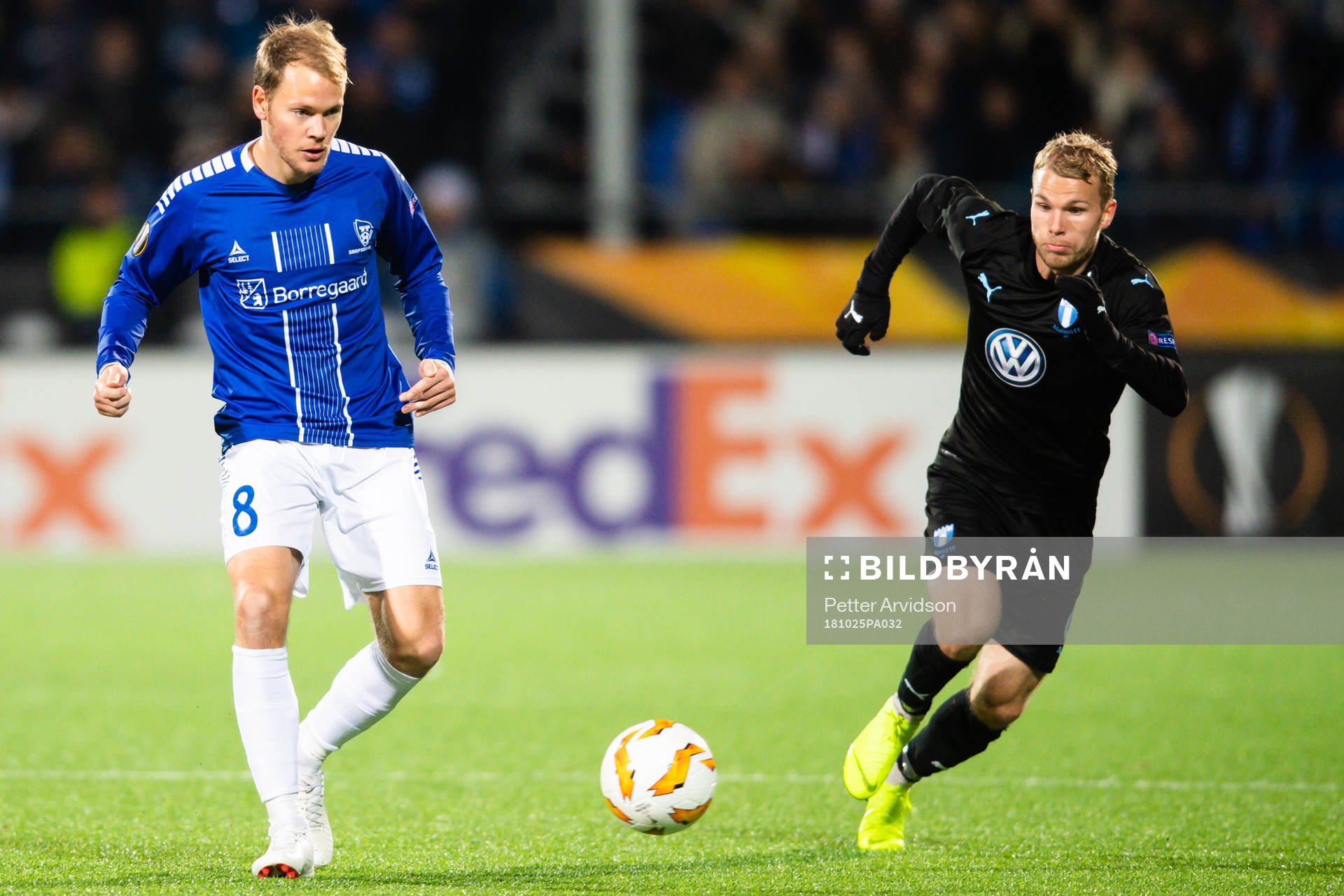 Matti Lund Nielsen of Sarpsborg 08 and Oscar Lewicki of