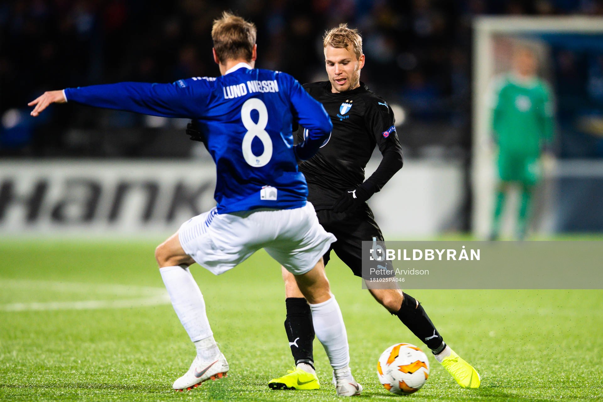 Oscar Lewicki of Malmö FF and Matti Lund Nielsen of