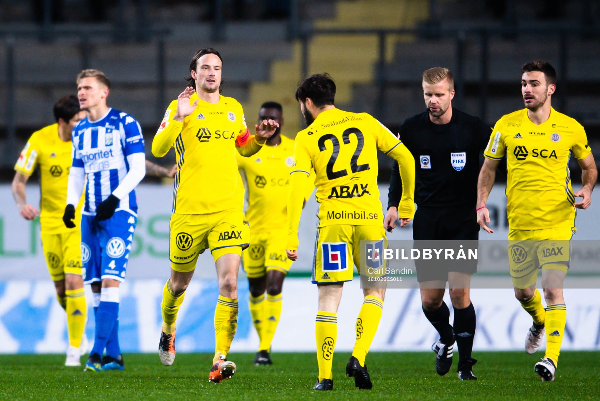 Sundsvalls Linus Hallenius jublar