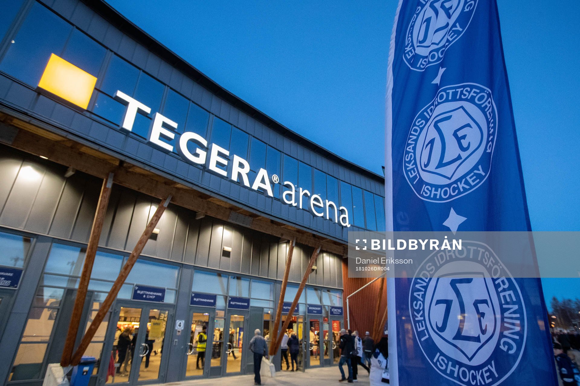 Tegera Arena innan ishockeymatchen i Hockeyallsvenskan