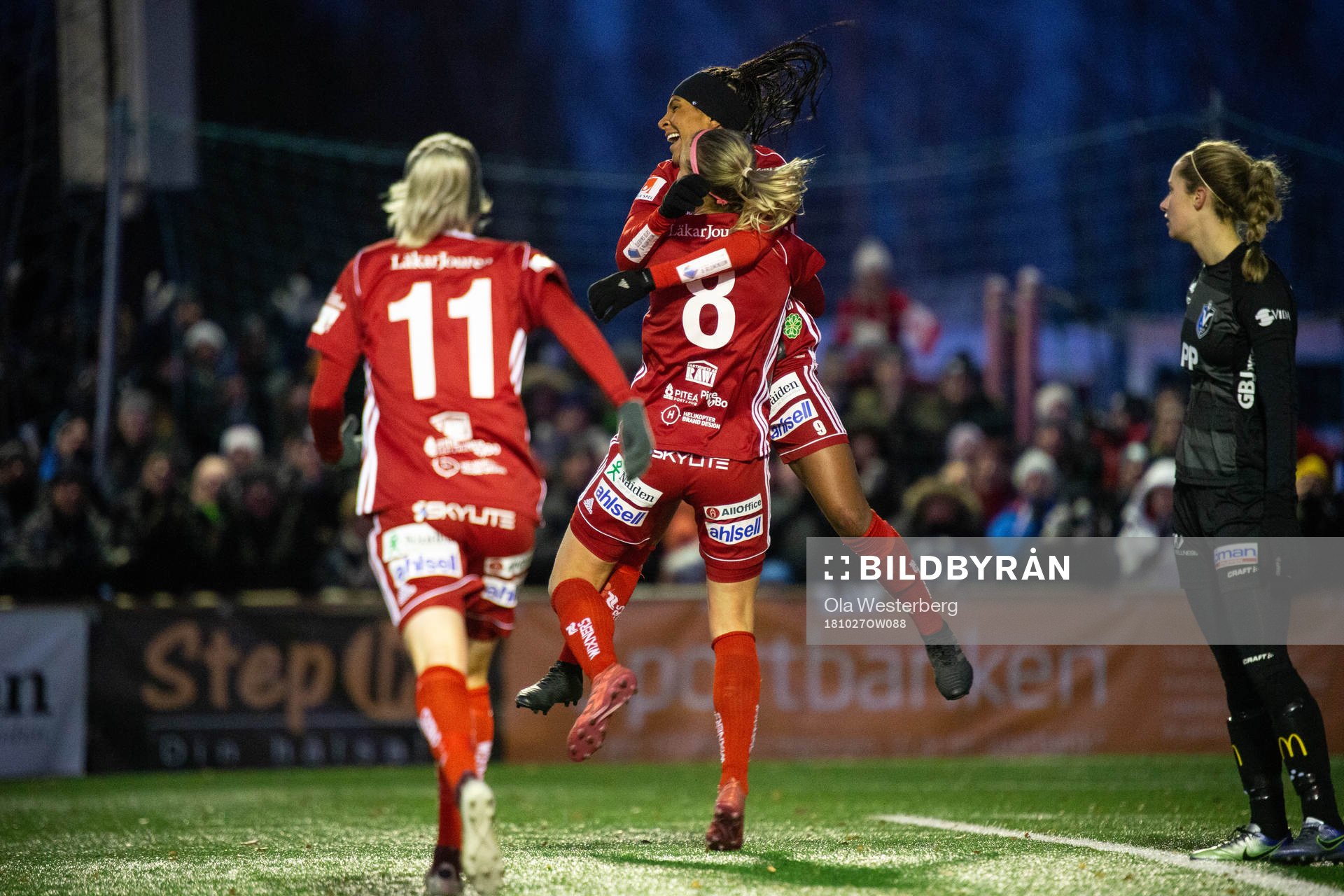 Piteås Julia Karlenäs, Madelen Janogy och Cecilia Edlund