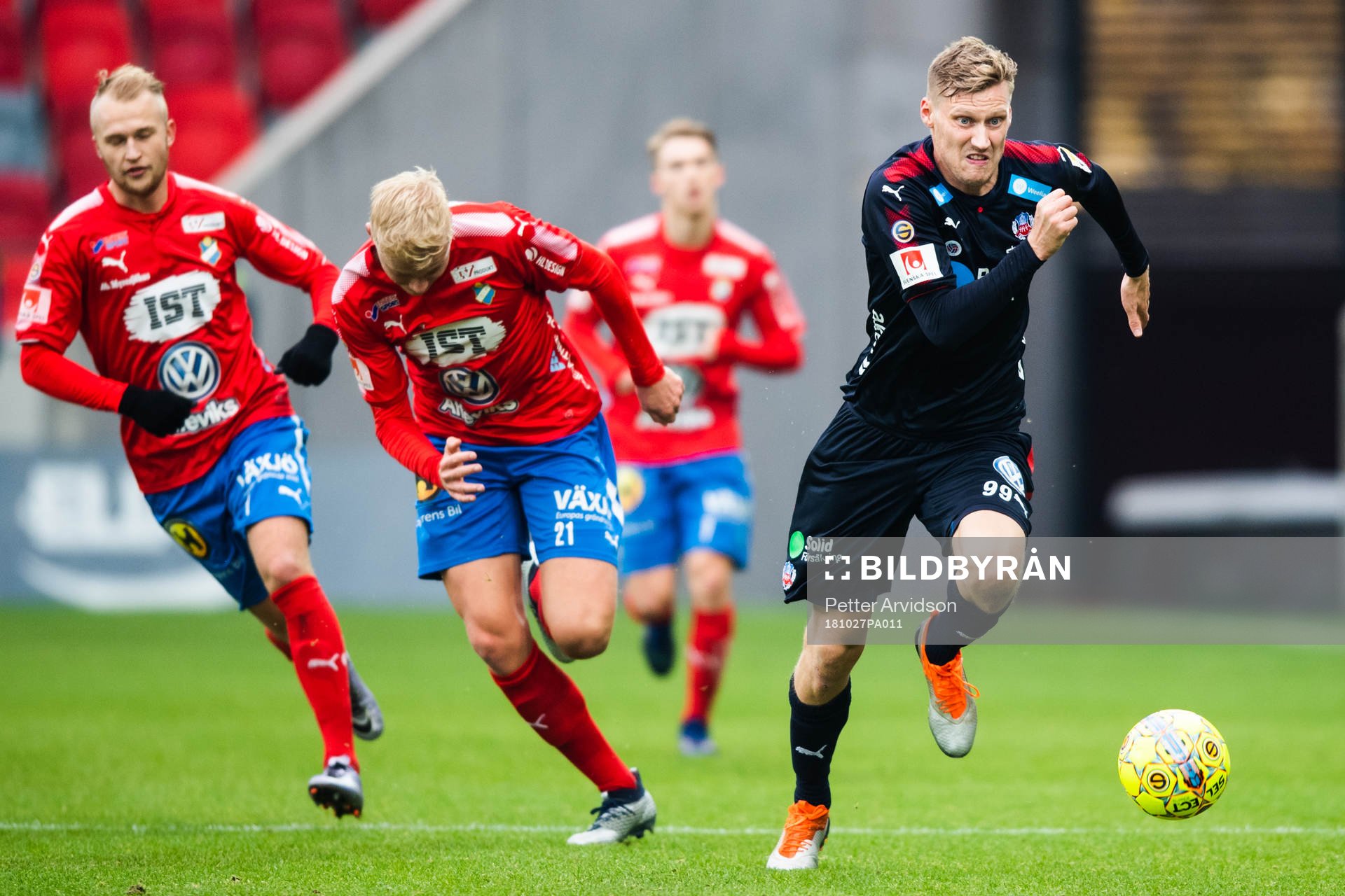 Östers Filip Örnblom och Helsingborgs Andri Runar