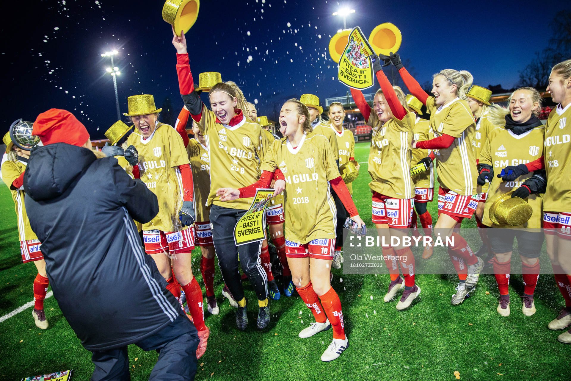 Piteås spelare firar SM-guld