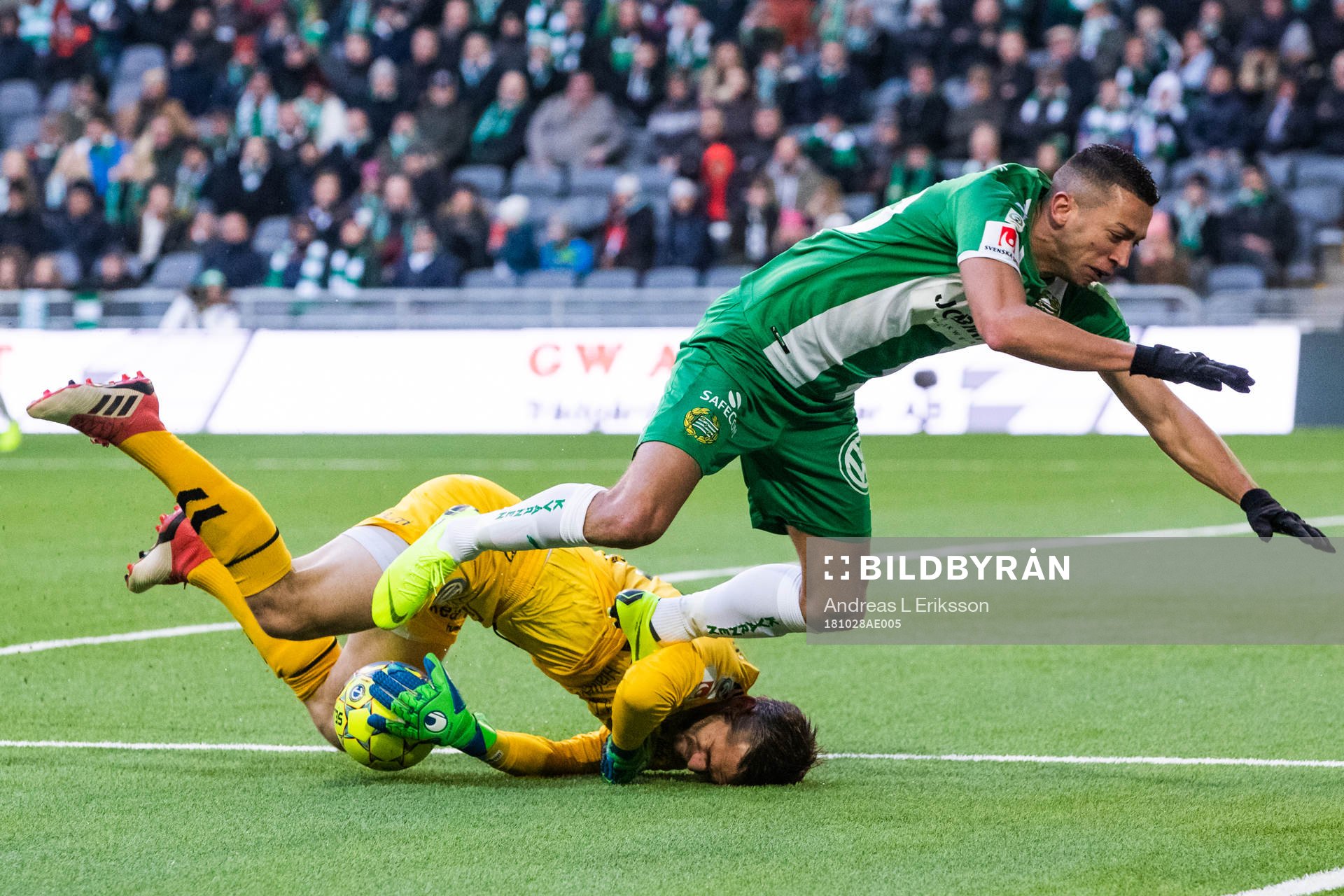 Kalmars målvakt Lucas Hägg-Johansson och Hammarbys Nikola