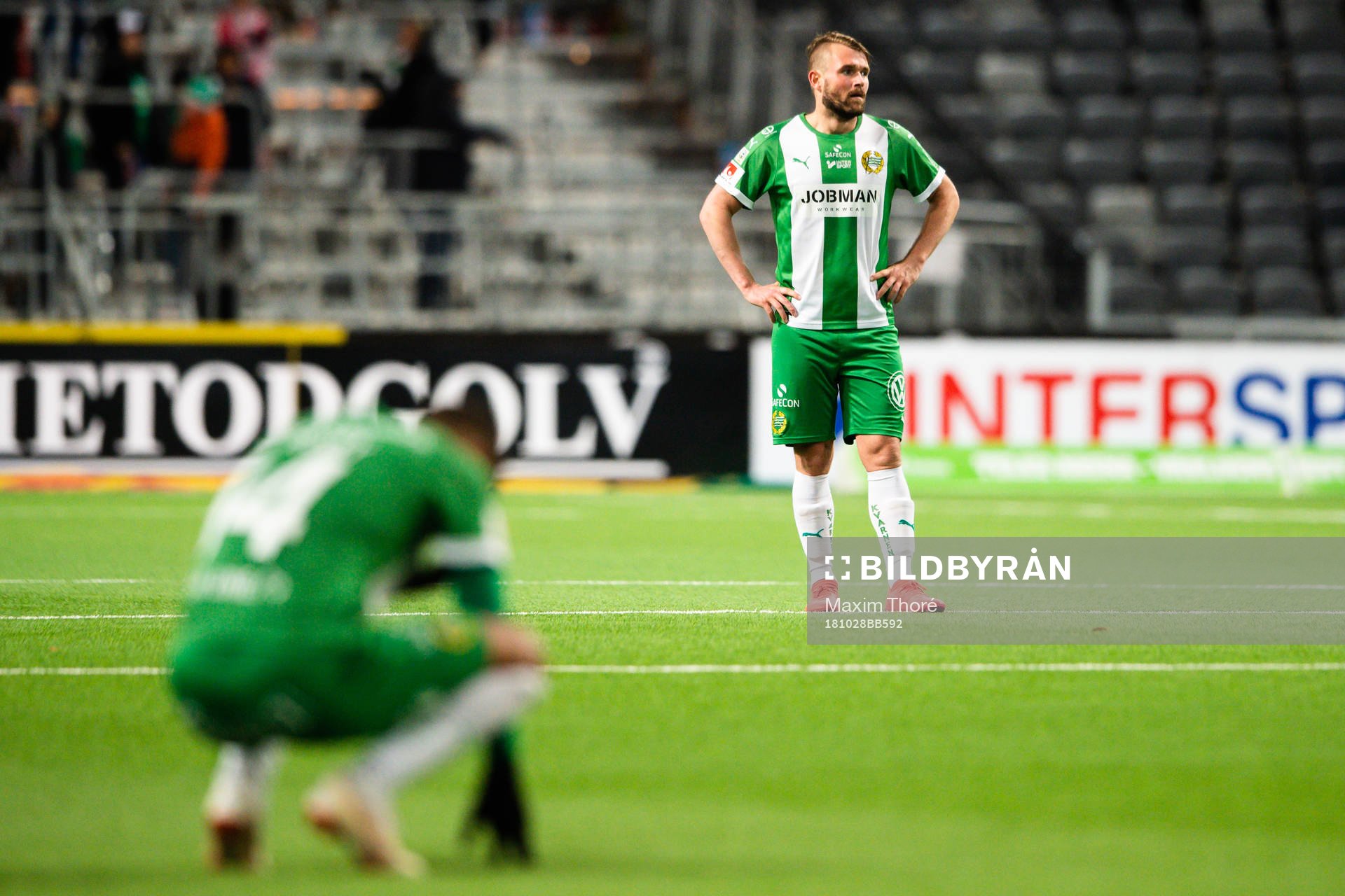 Hammarbys Junes Barny och Mads Fenger Nielsen deppar