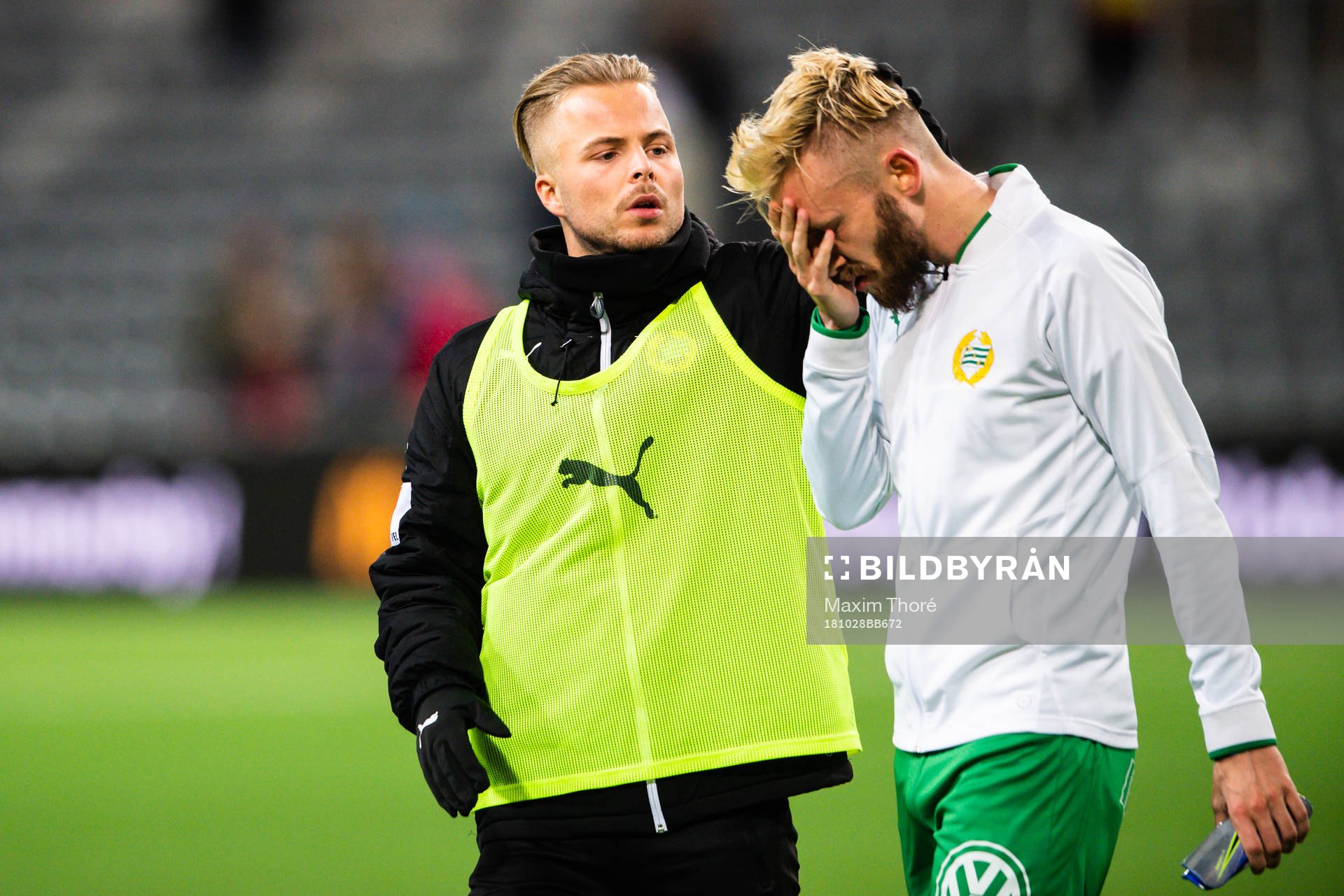 Hammarbys Sander Svendsen och Simon Sandberg deppar
