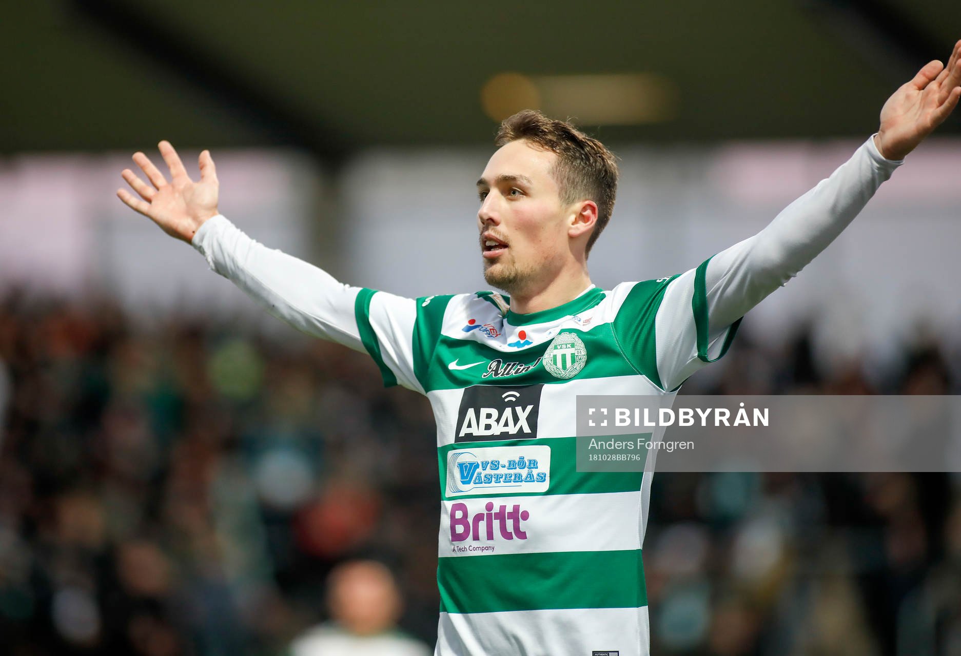 Västerås Filip Tronét jublar
