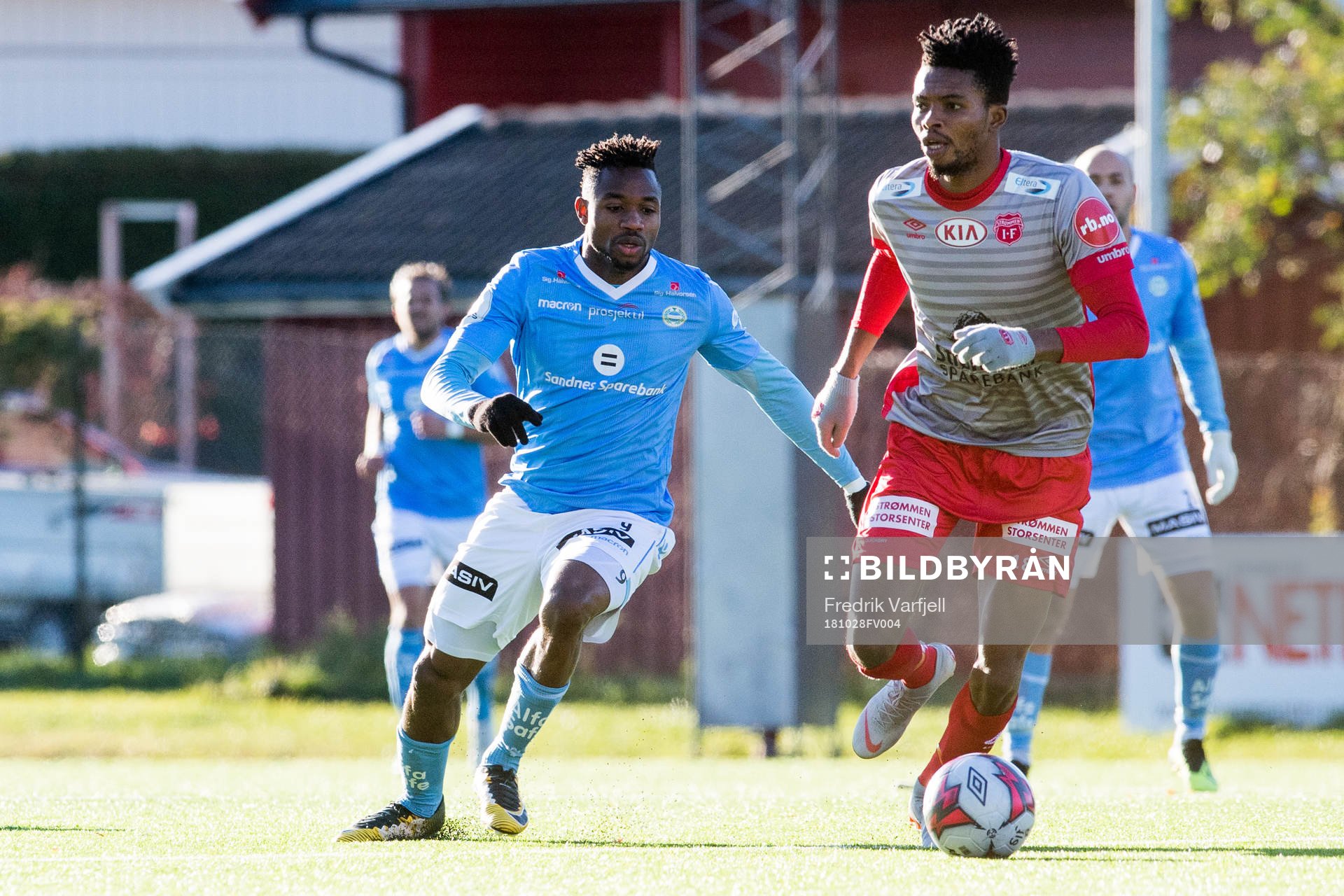 Kachi of Sandnes Ulf and Charles Chinedu Ezeh of Strømmen