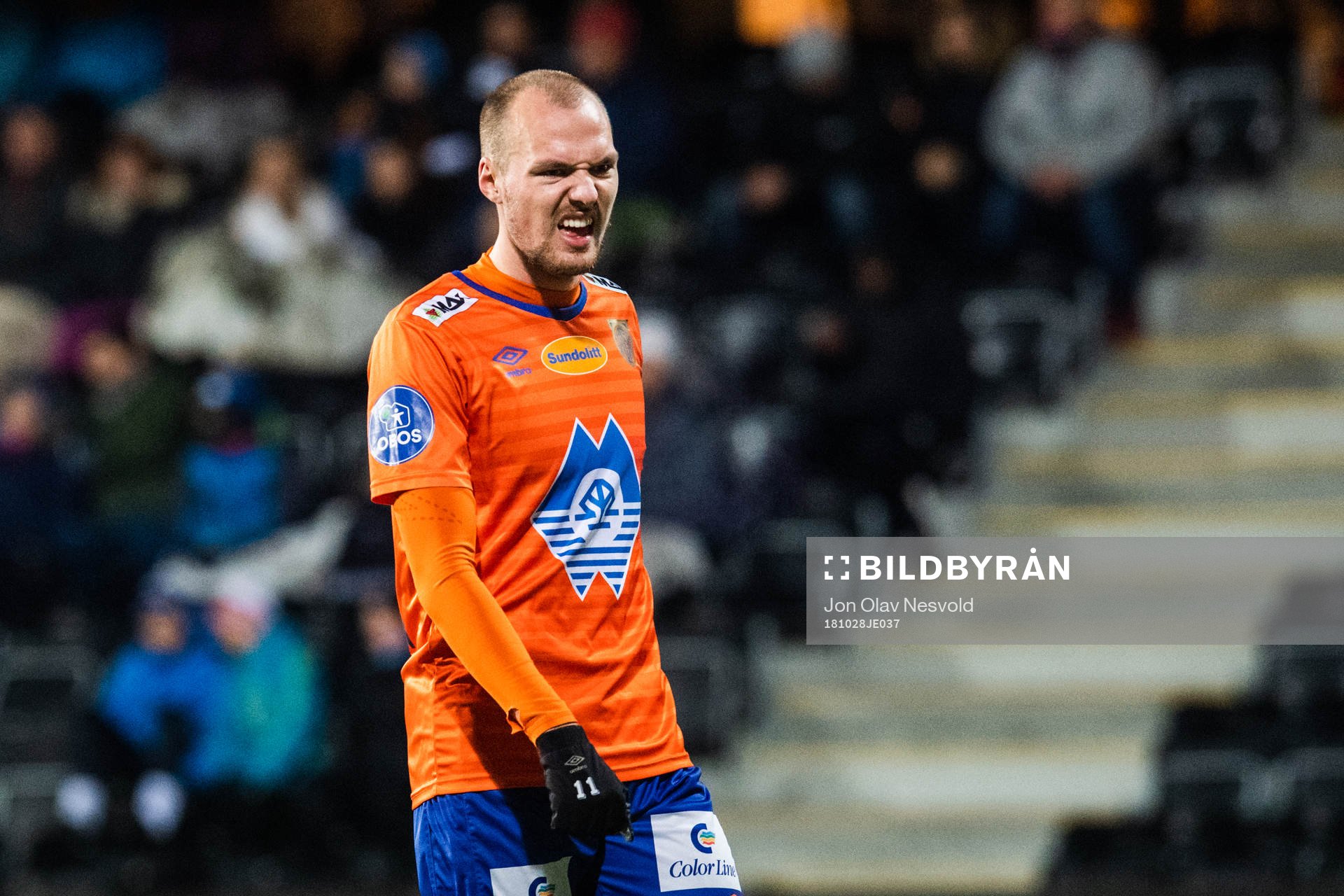 Aron Elís Thrándarson of Aalesund looks dejected