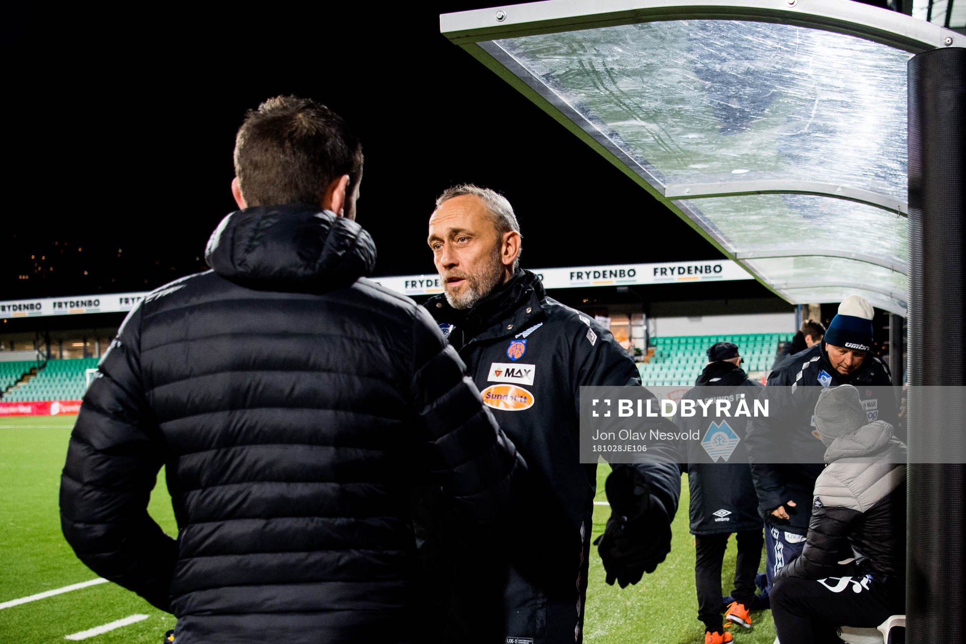Eirik Bakke, head coach of Sogndal,  and Lars Bohinen, head