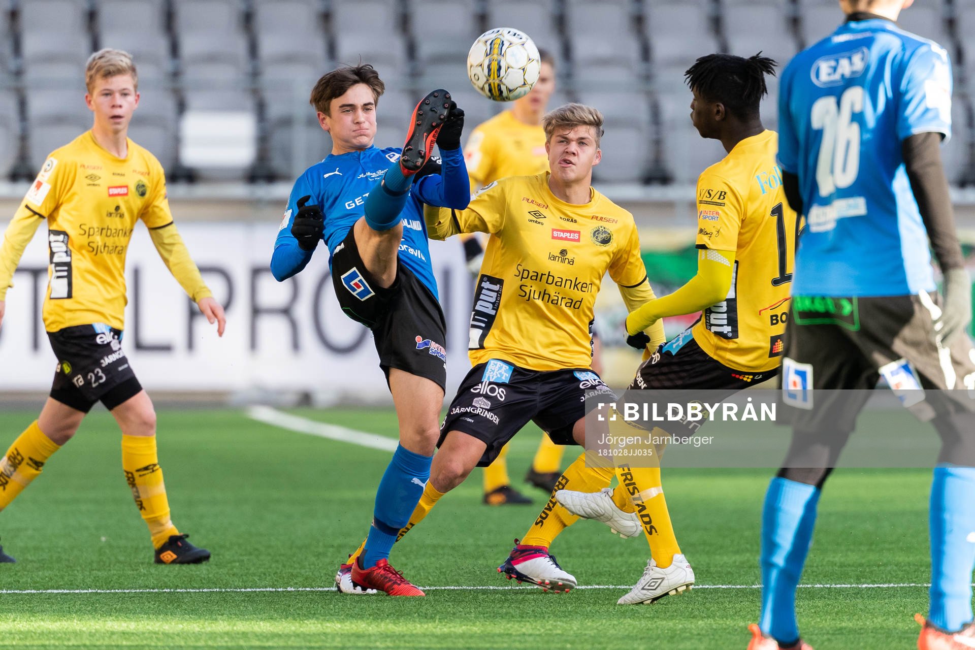 Halmstads David Jyrkin och Elfsborgs Kevin Holmén