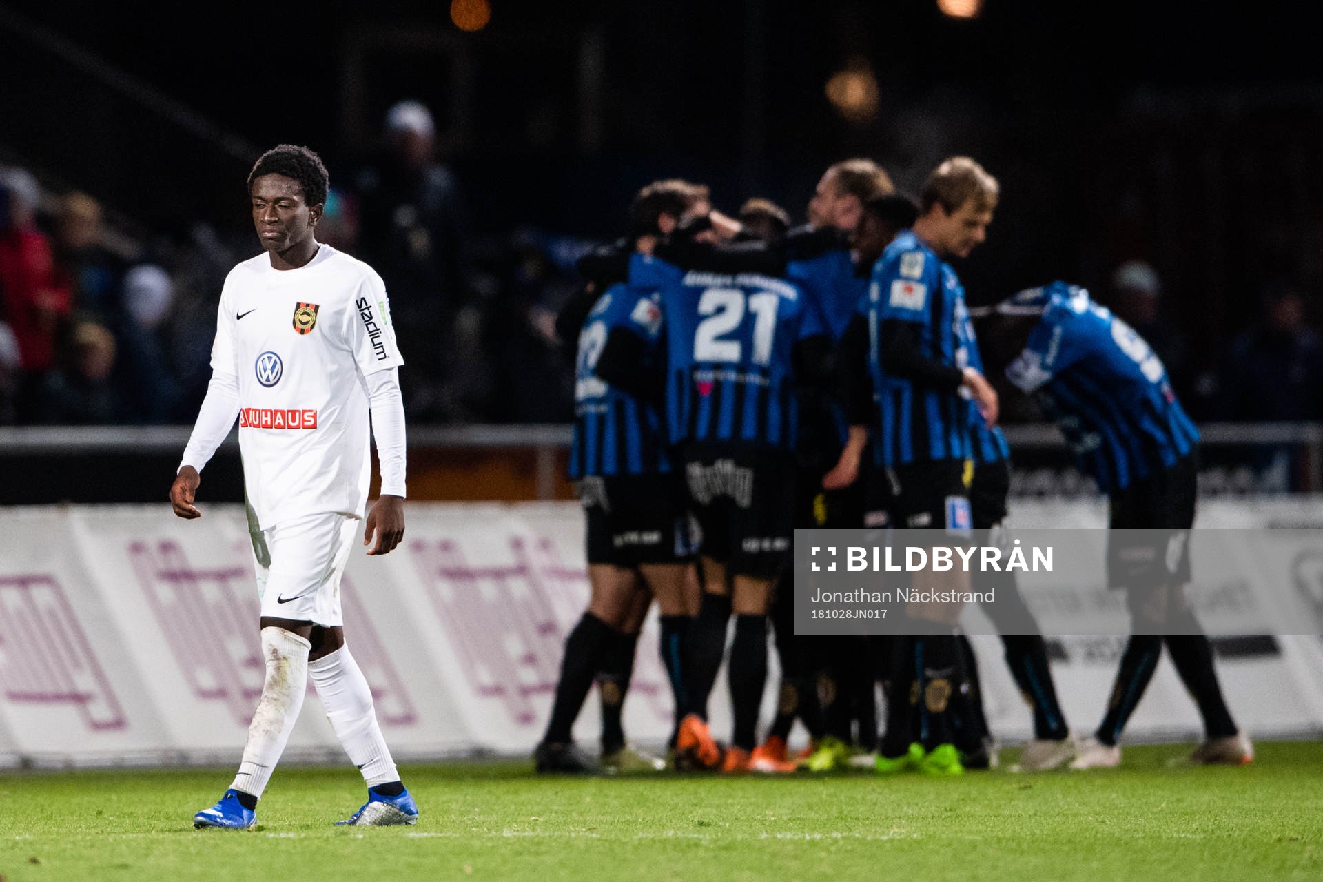 Brommapojkarnas Jack Lahne deppar