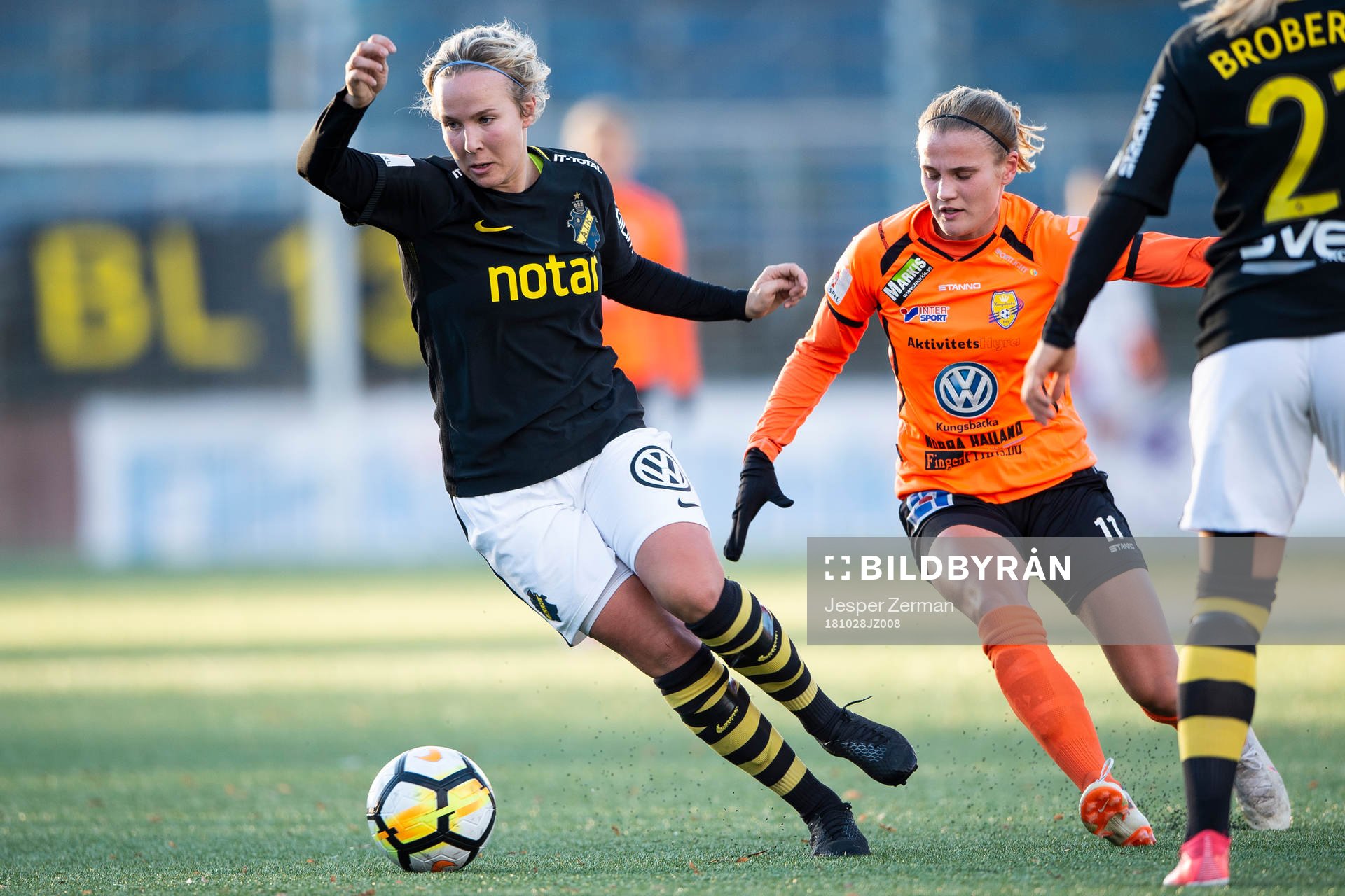 s Rebecca Rulander och Kungsbackas Sara Nilsson