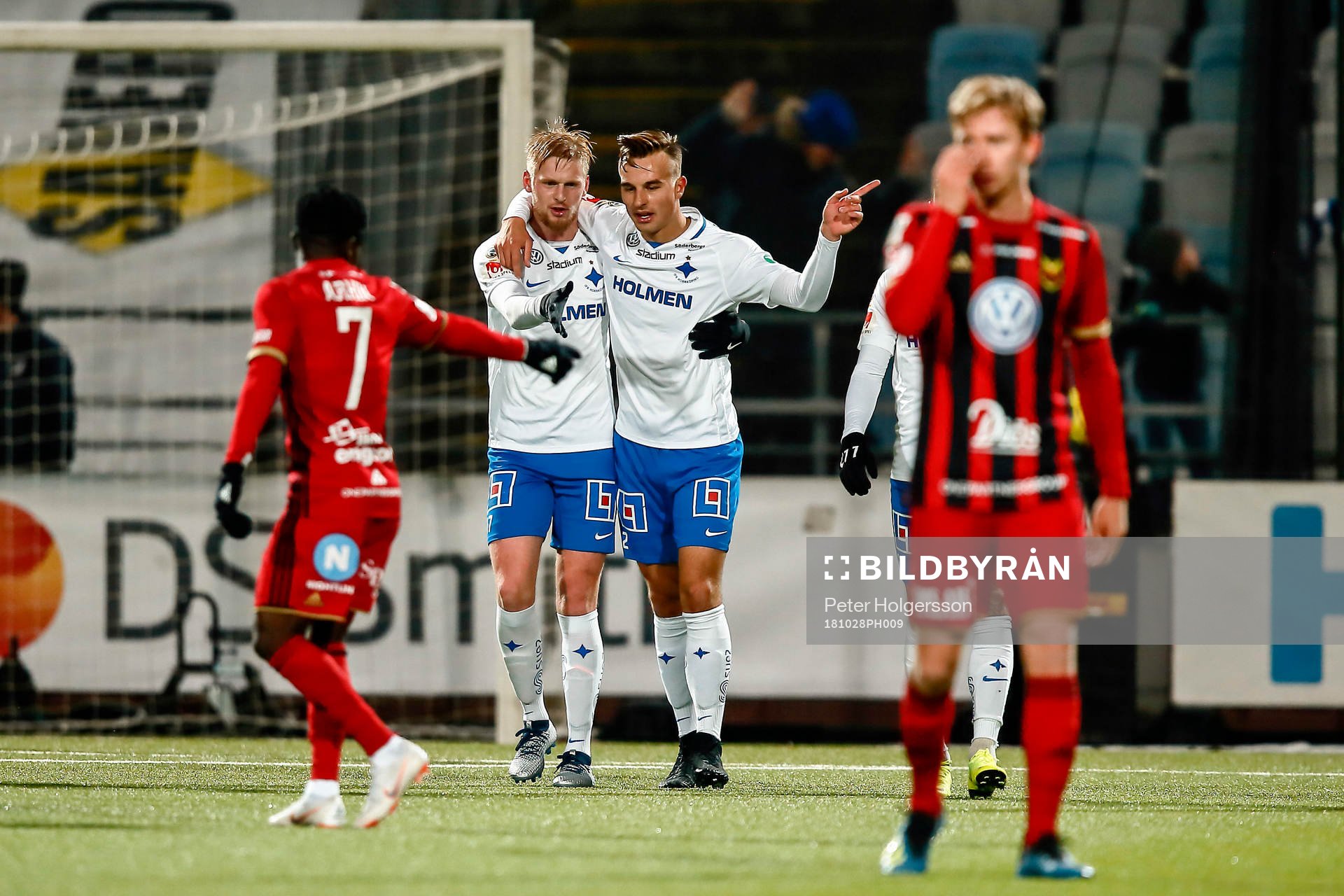 Norrköpings Kalle Holmberg  och Henrik Castegren  jublar