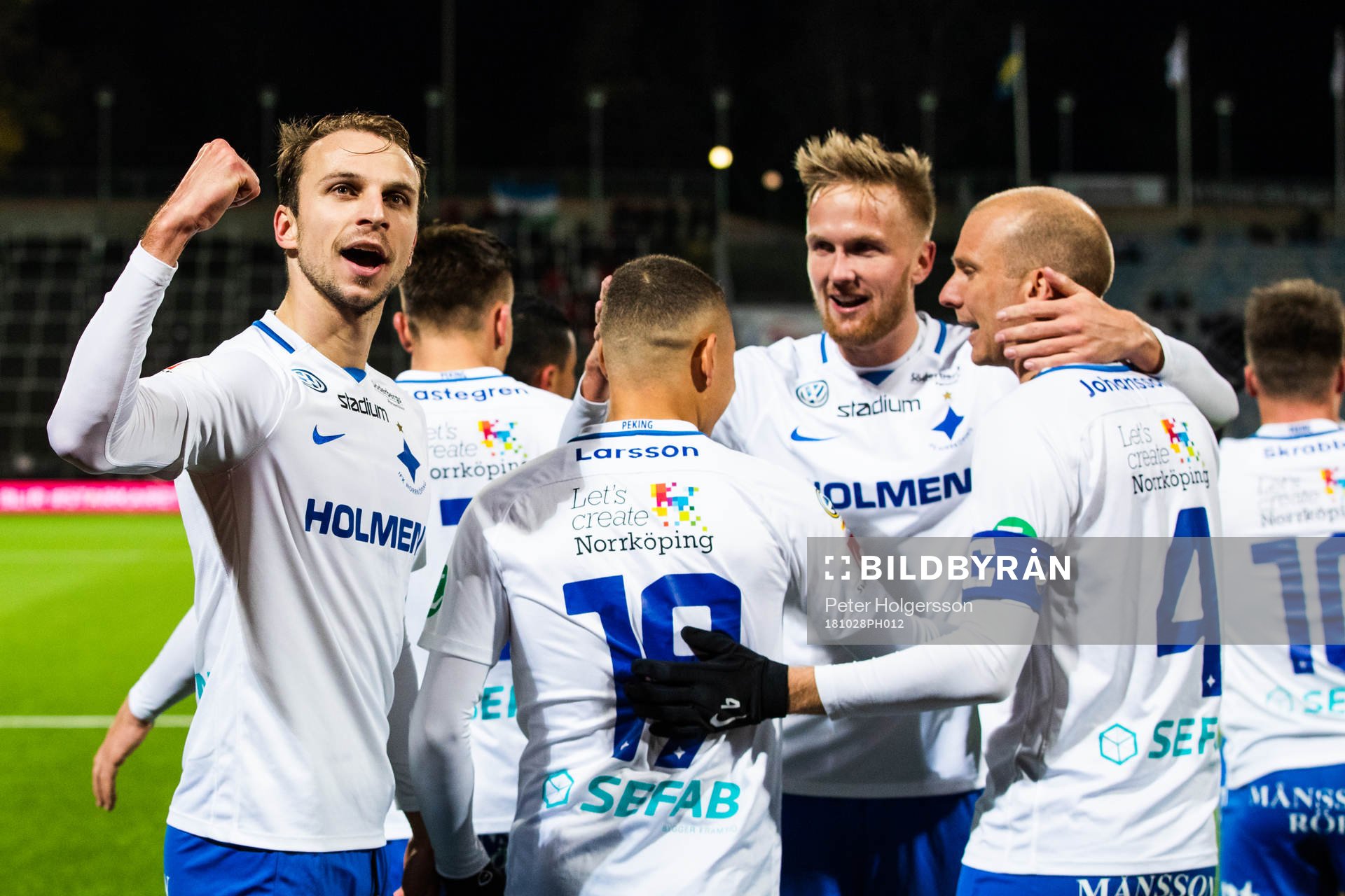 Norrköpings Lars Christian Krogh Gerson jublar
