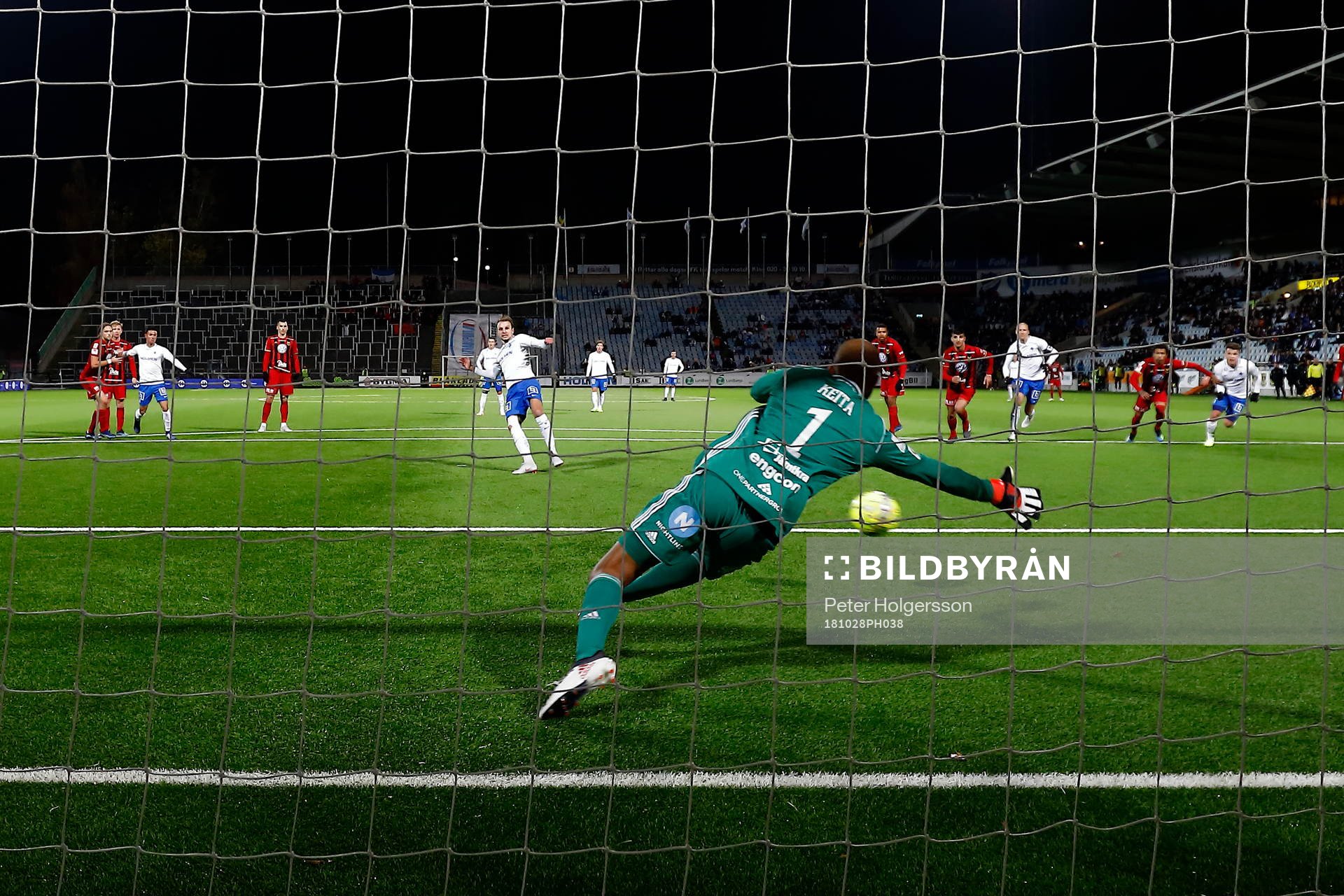 Norrköpings Lars Christian Krogh Gerson gör mål 3-1 på