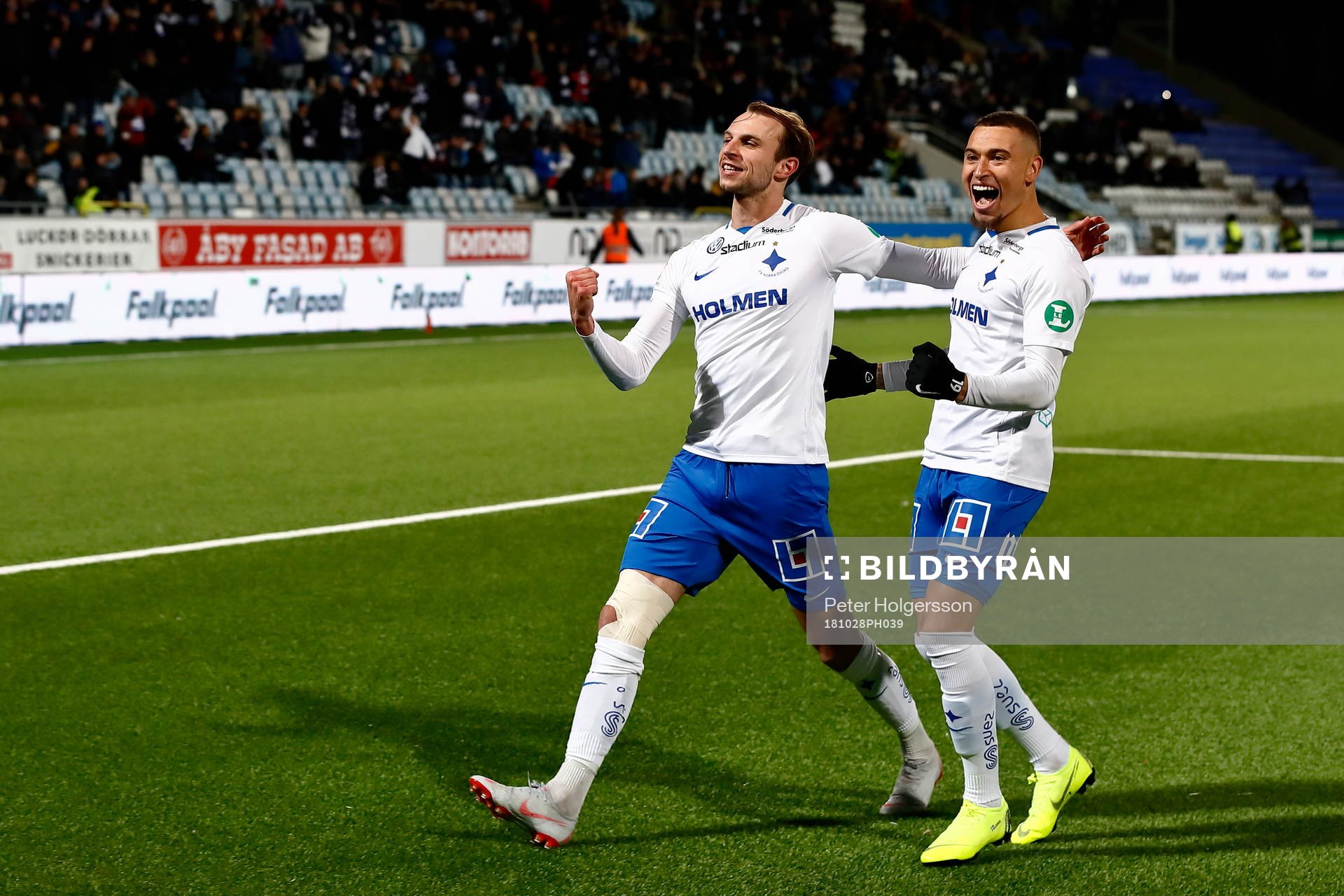 Norrköpings Lars Christian Krogh Gerson jublar