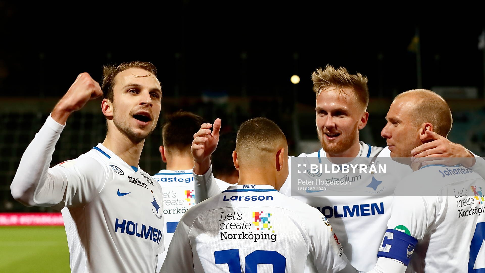 Norrköpings spelare jublar