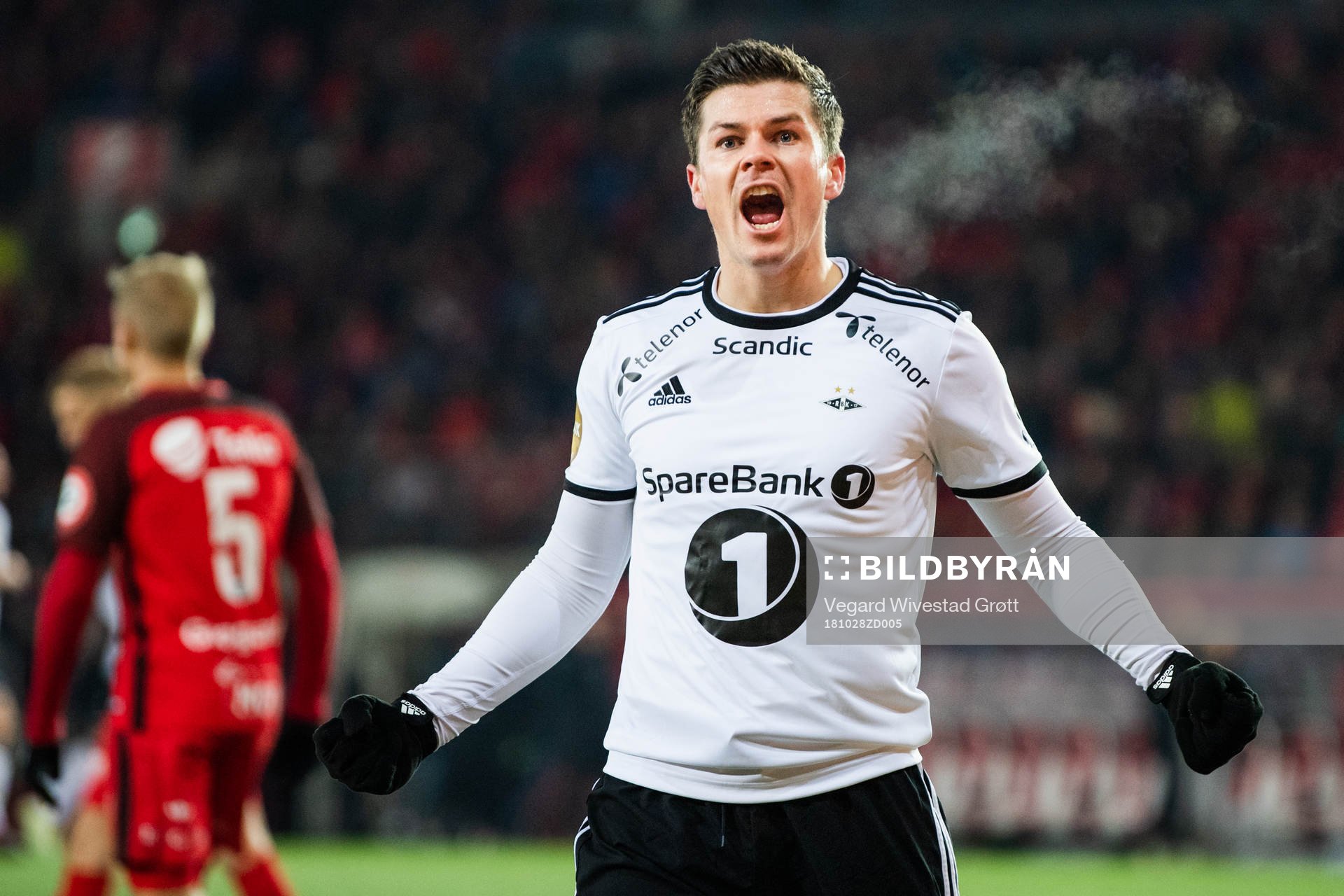 Pål André Helland of Rosenborg celebrates