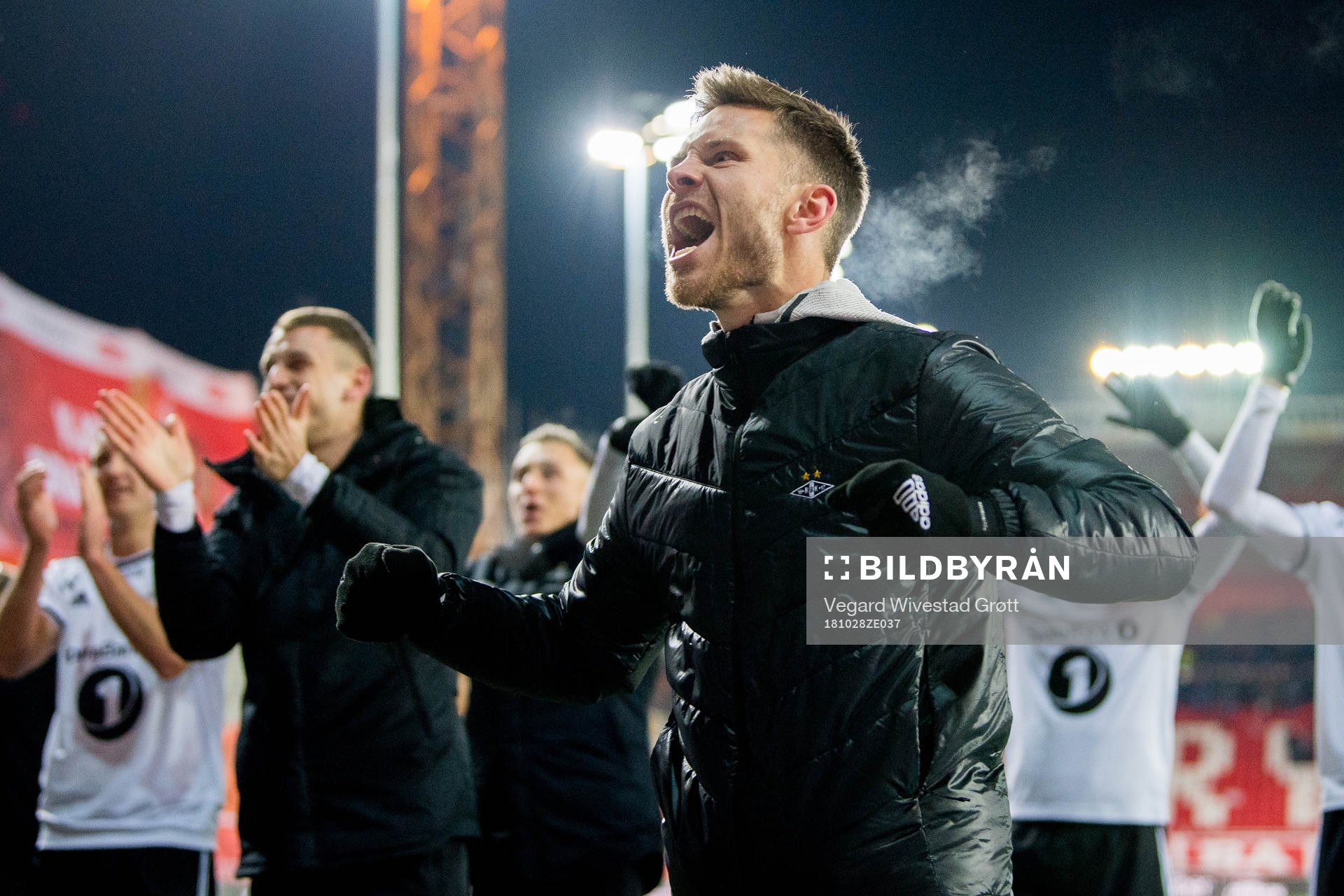 Matthías Vilhjálmsson of Rosenborg celebrates