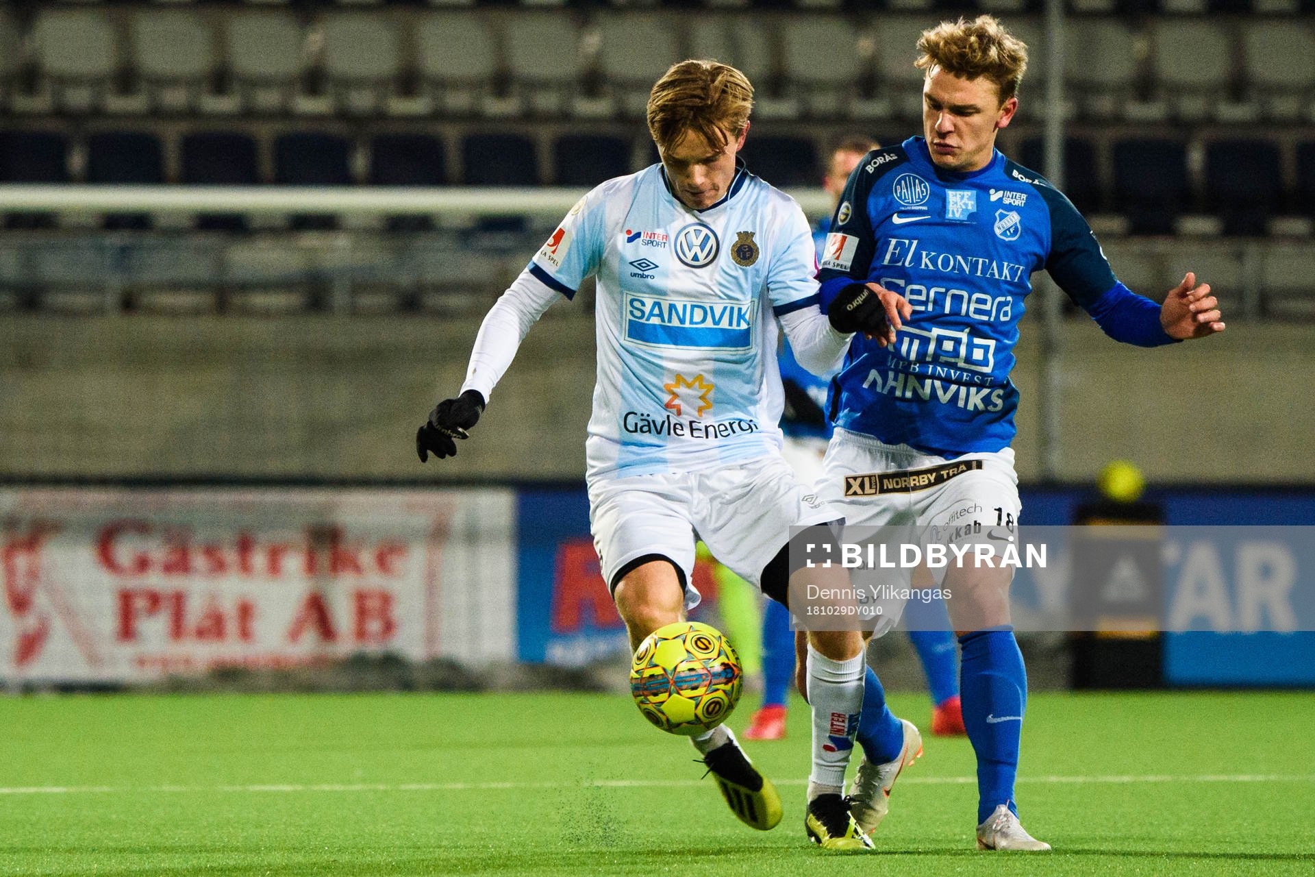 Gefles Jacob Ortmark och Norrbys Nicklas Savolainen