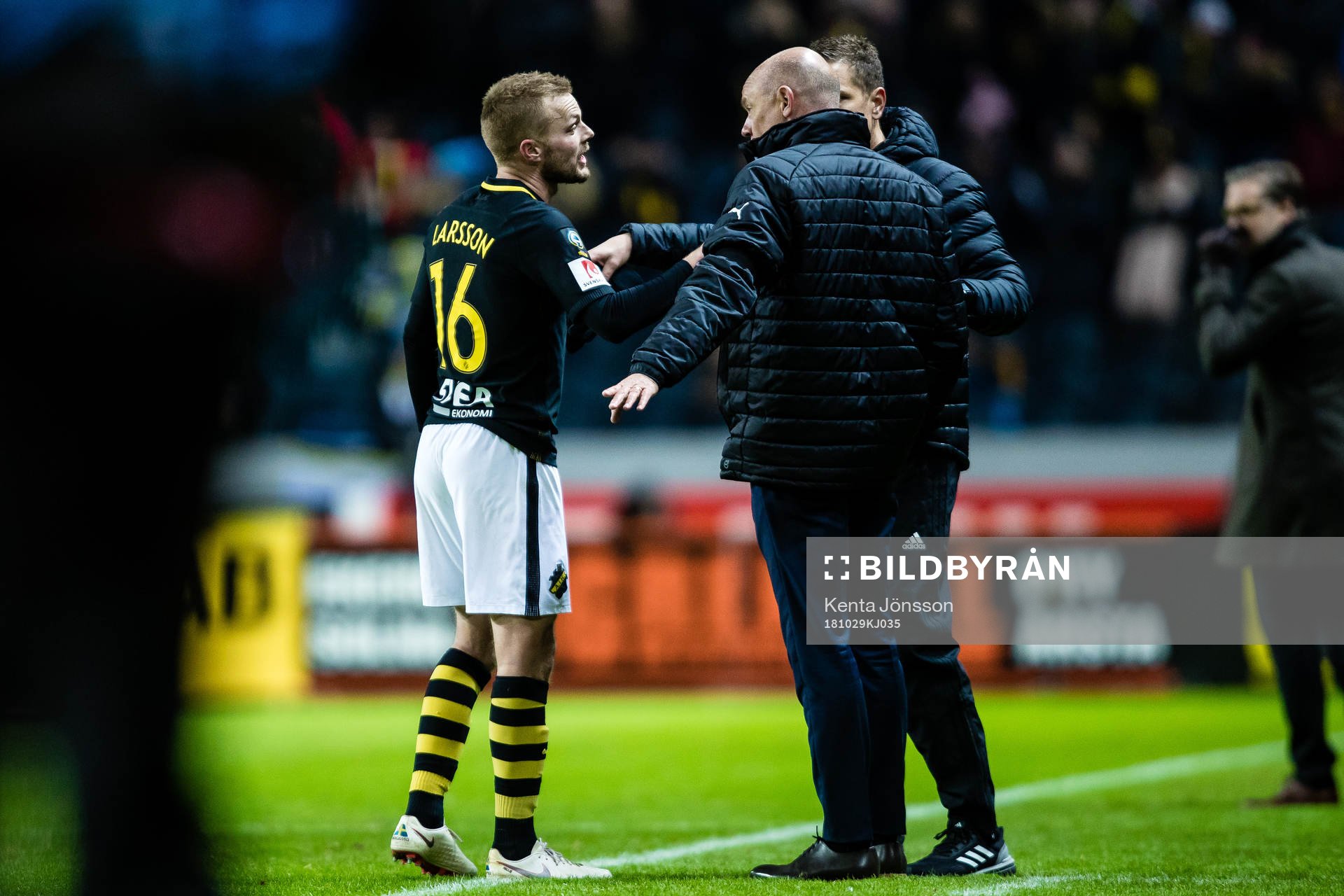 s Sebastian Larsson och Malmö FFs tränare Uwe Rösler