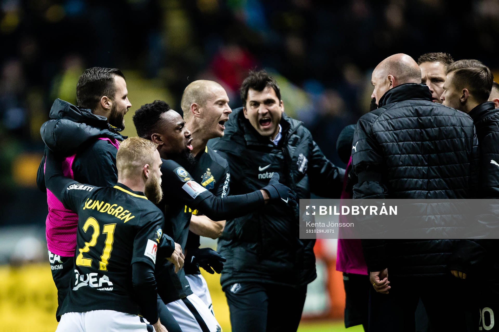 s Heradi Rashidi , Per Karlsson , målvaktstränare