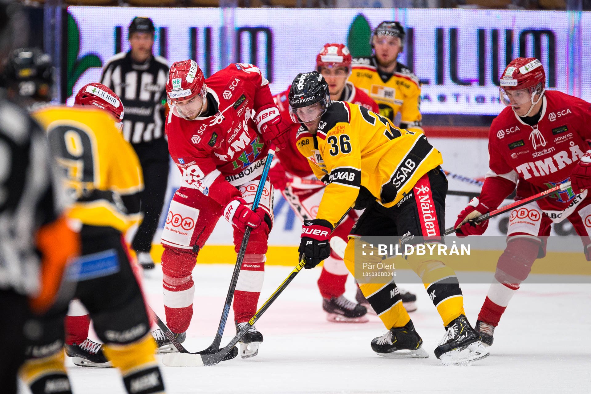 Timrås Sebastian Collberg och Luleås Emil Larsson