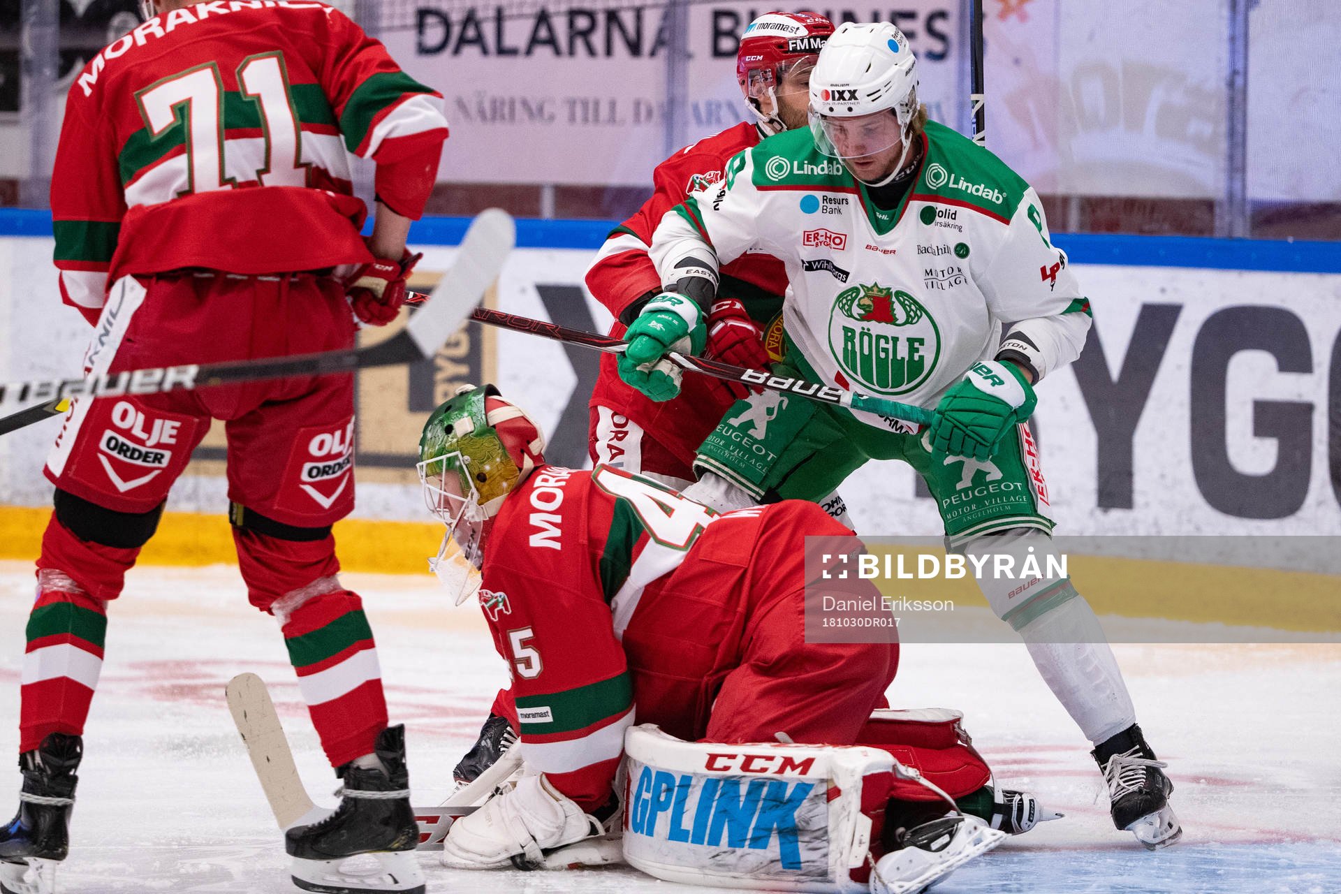 Moras målvakt Isak Wallin och Marek Daloga och Rögles