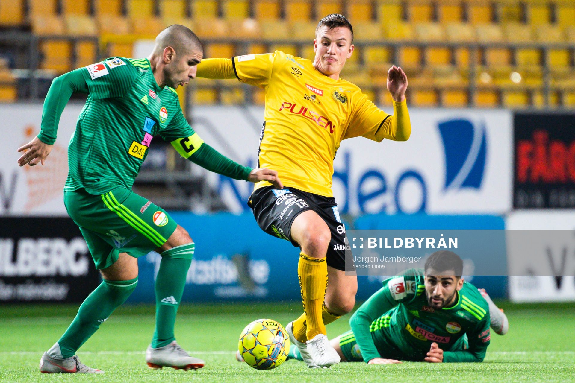 Dalkurds Rawez Lawan och Elfsborgs Simon Olsson