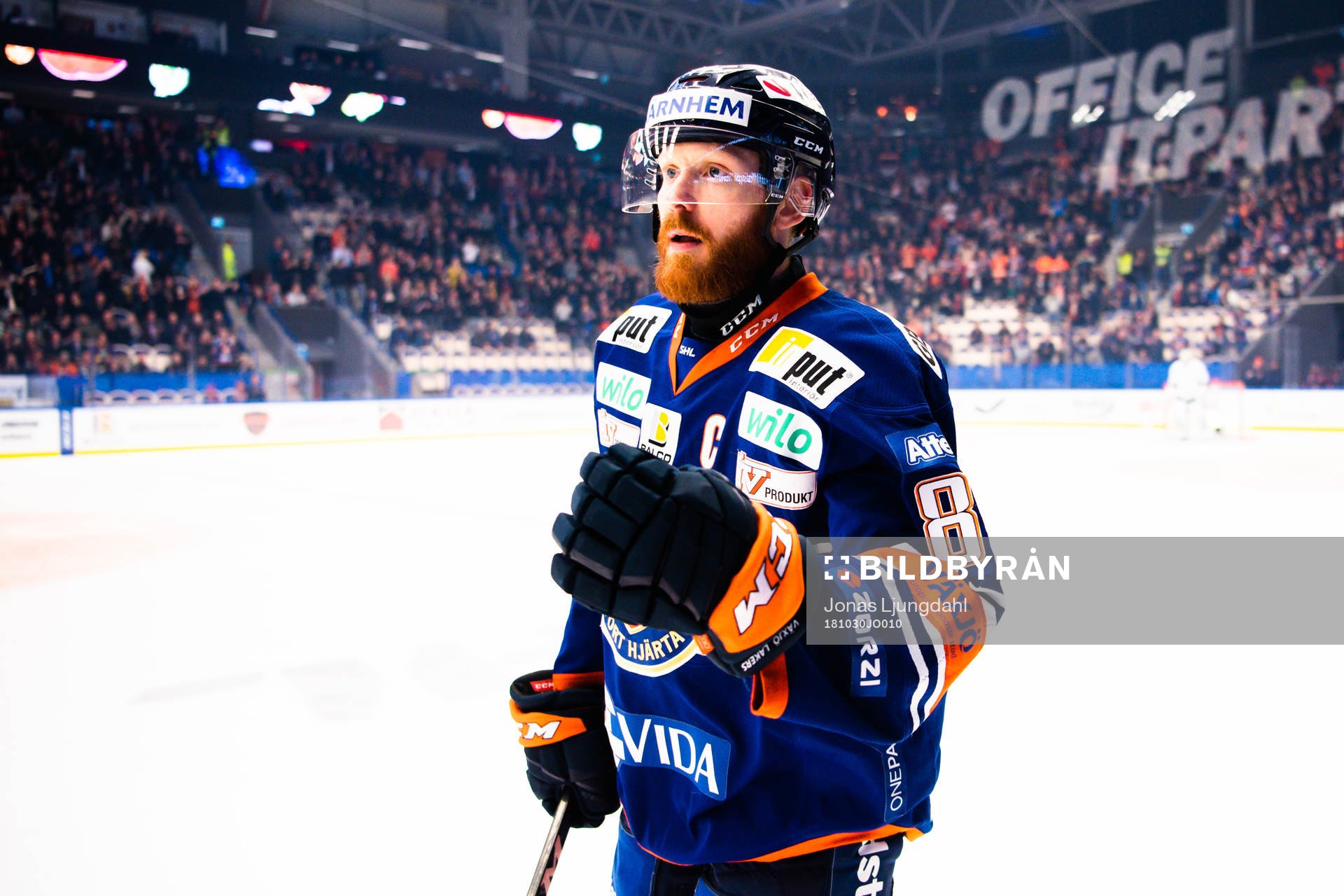 Växjös Liam Reddox jublar