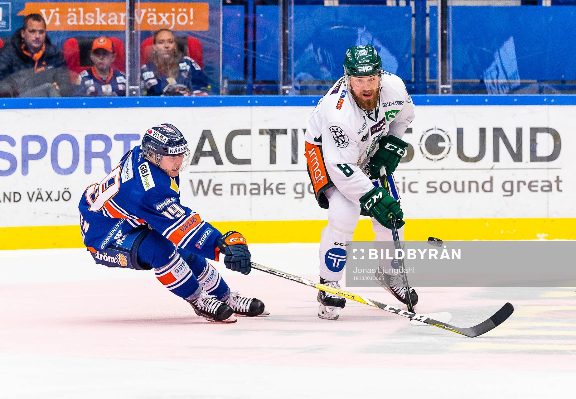 Växjös Tuomas Kiiskinen och Färjestads Robin Press