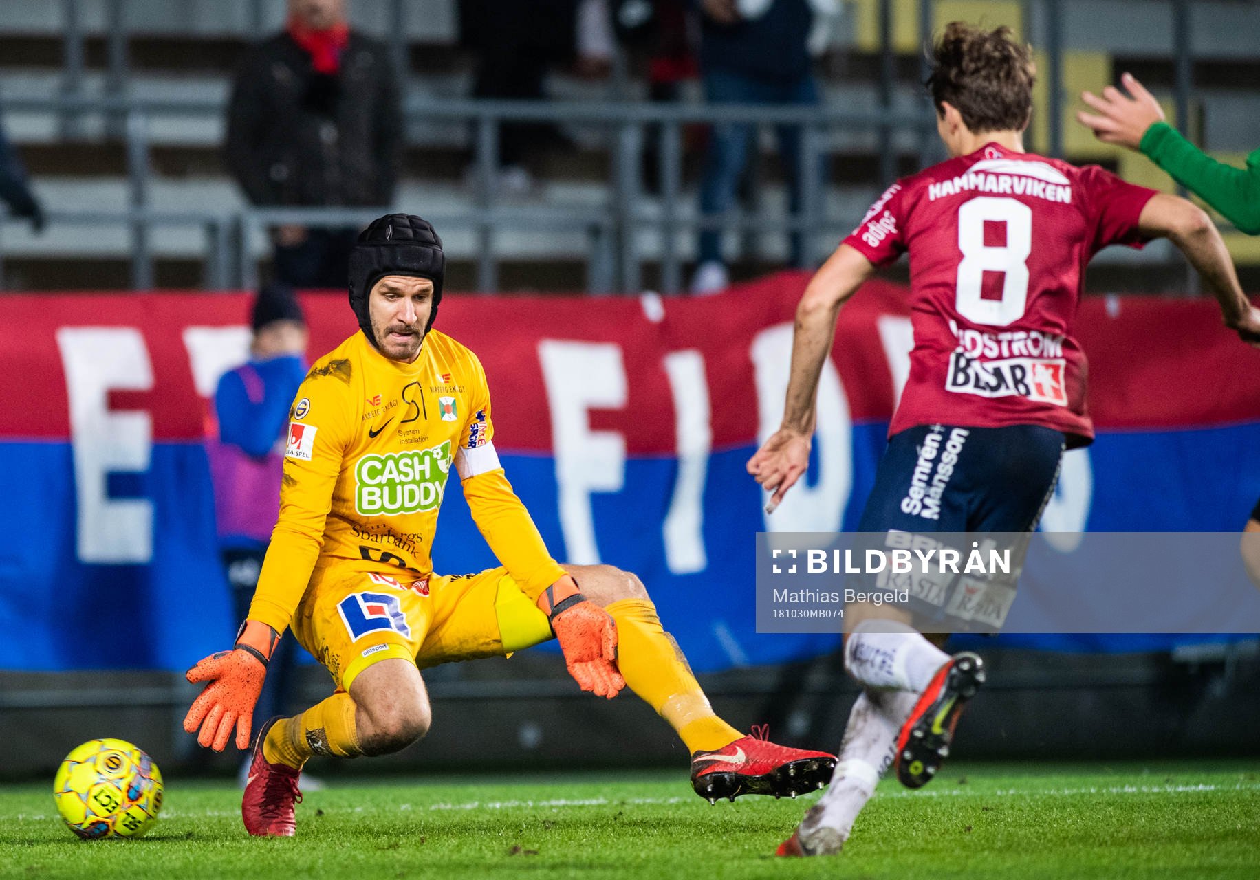 Örgrytes Jakob Lindström gör 4-2-målet bakom Varbergs